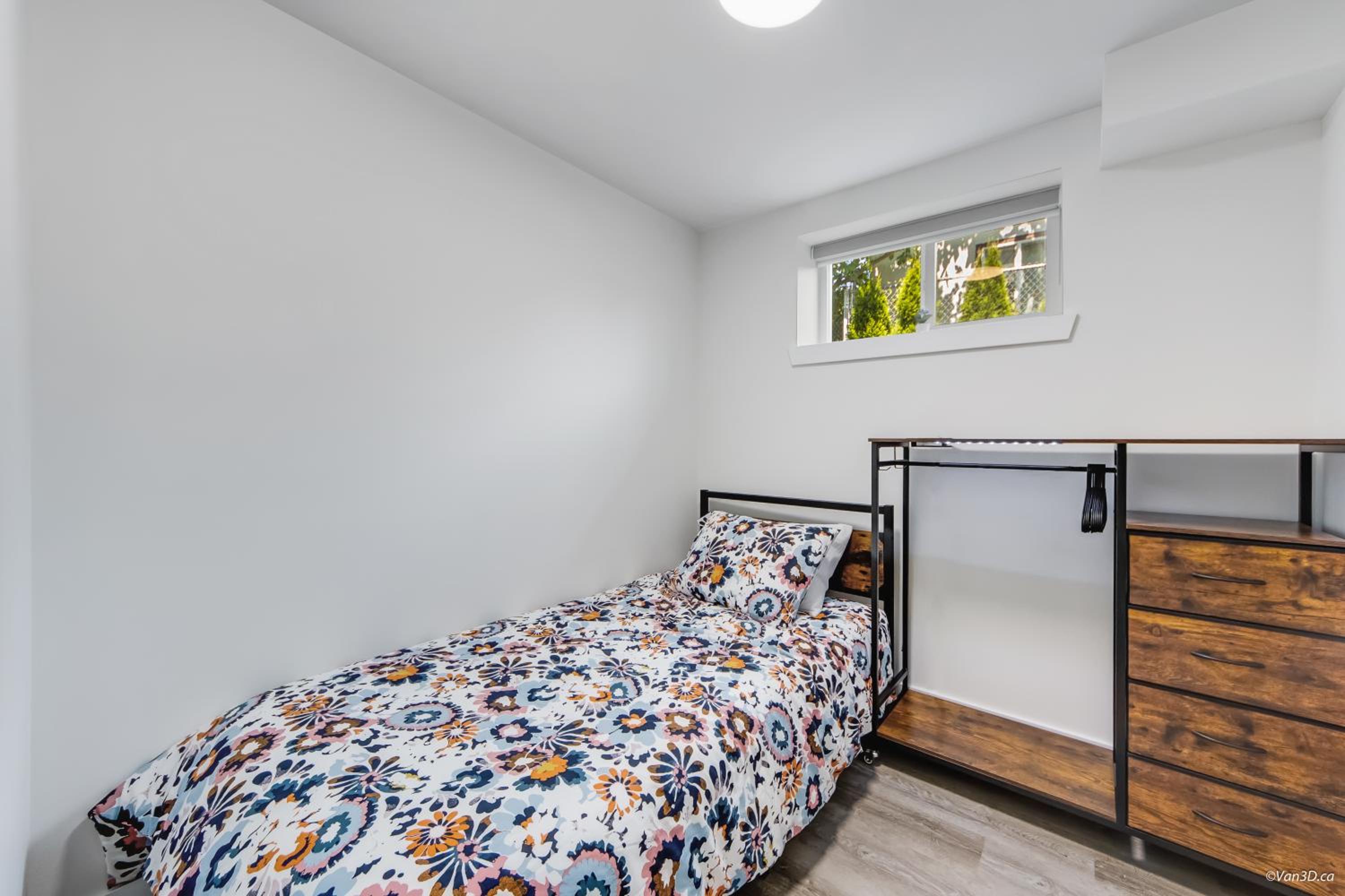 Budget friendly 2-Bed 1-Bath Suite