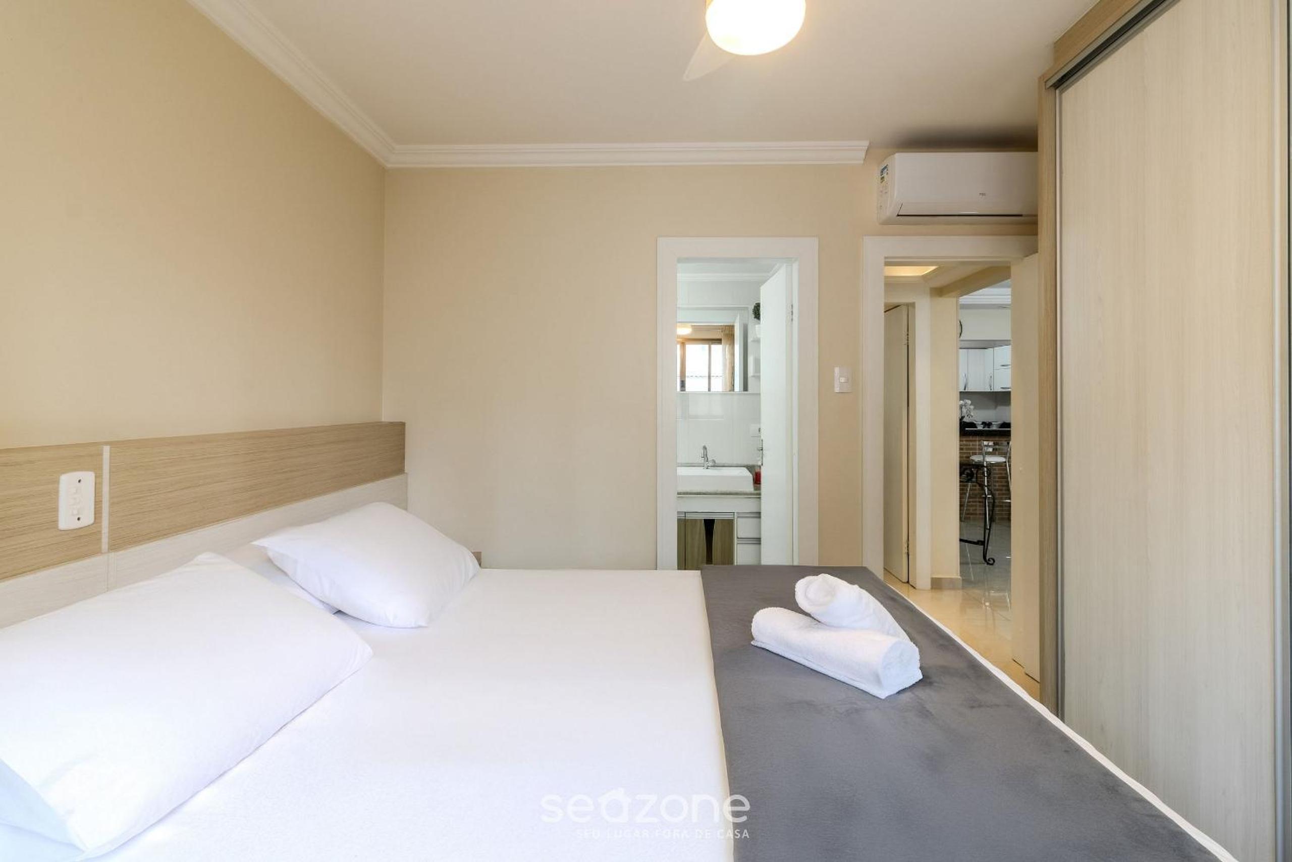 2BR full apt beachfront – ESE0102