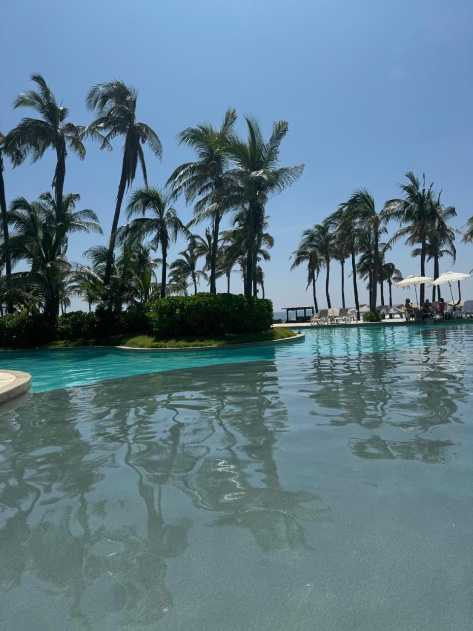 LUJOSO DEPA CON PLAYA PRIVADA en la Isla Residences Acapulco