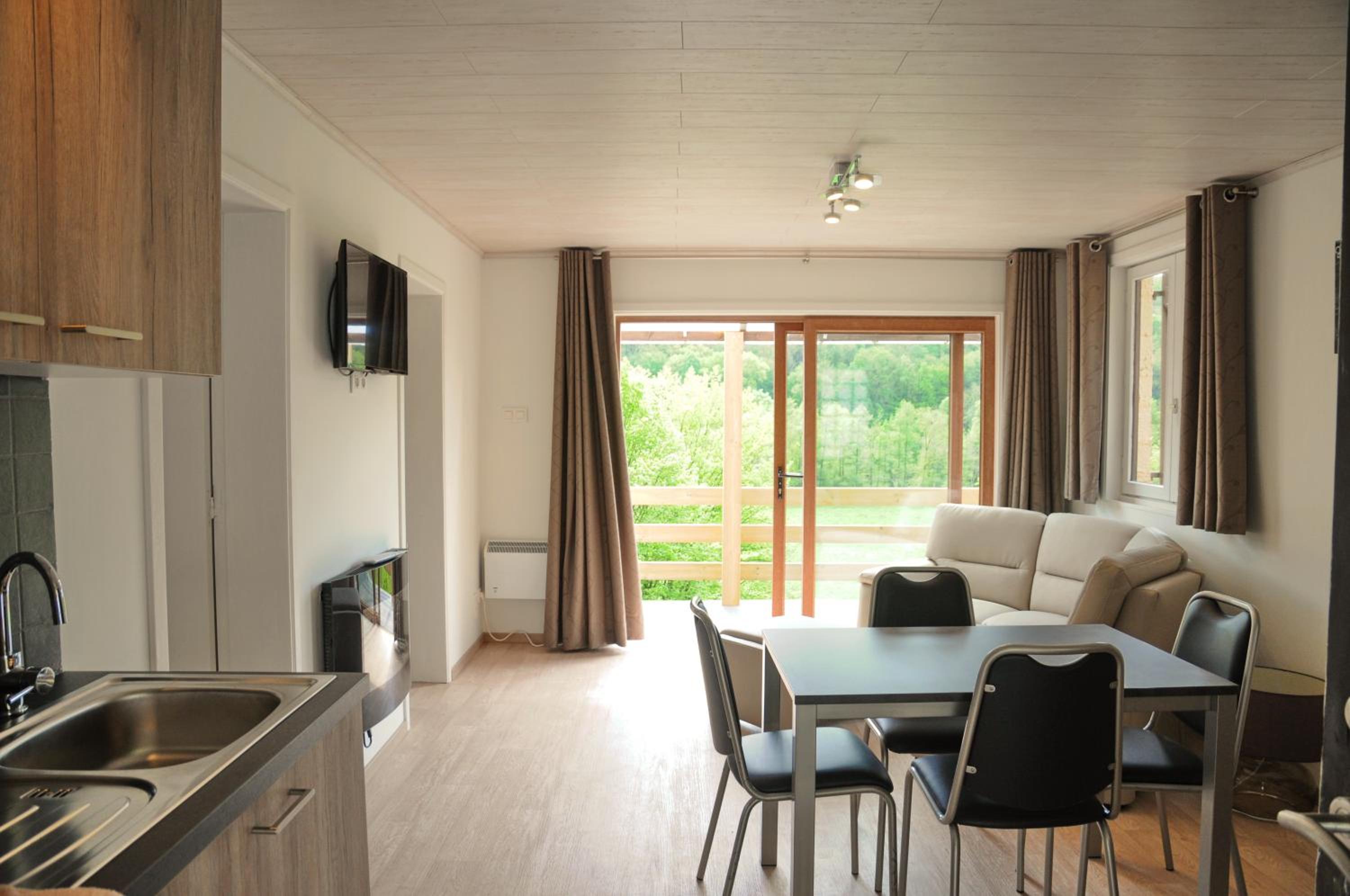 Chalet d'Aventures view 2