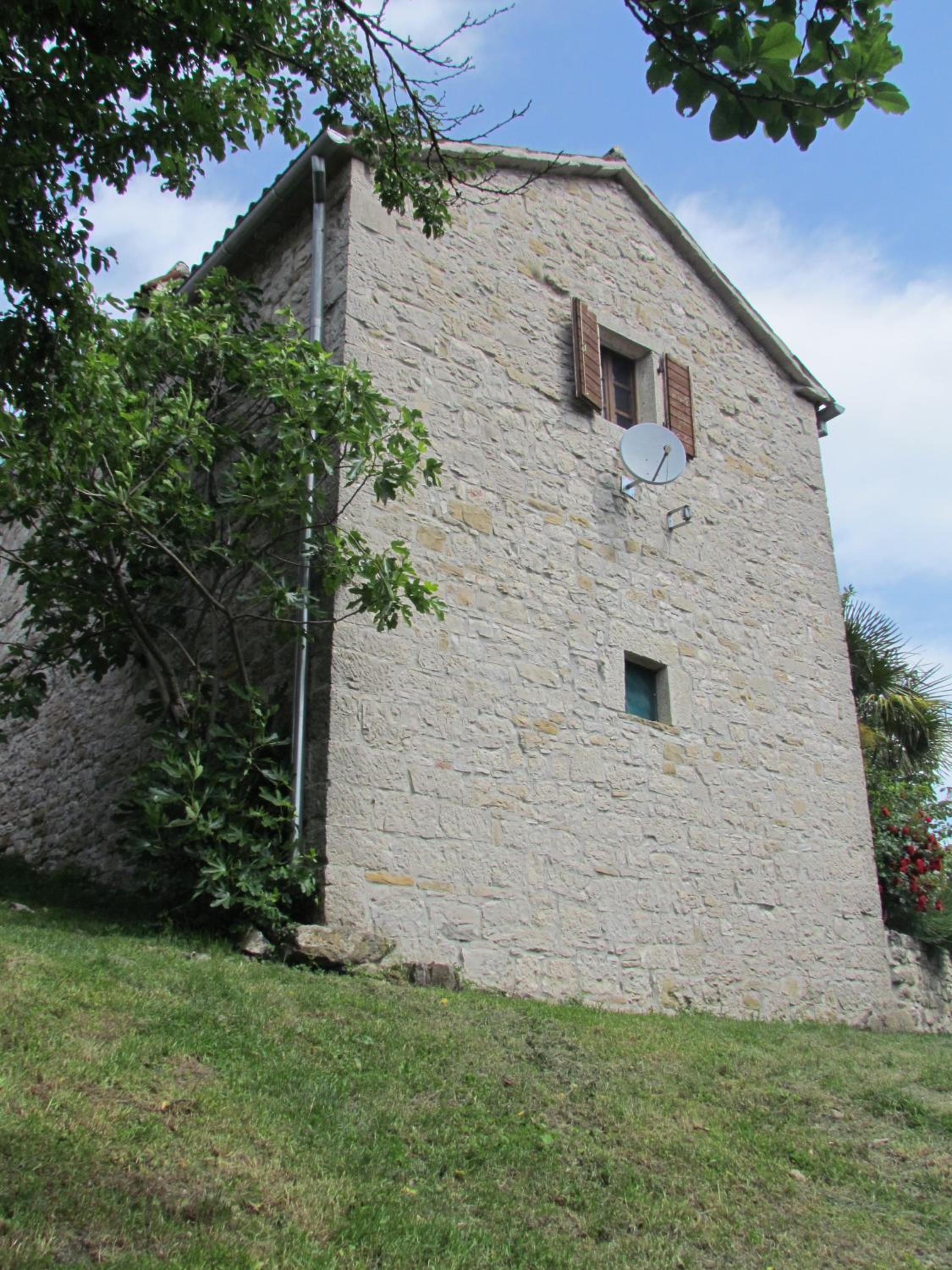 Photo 32