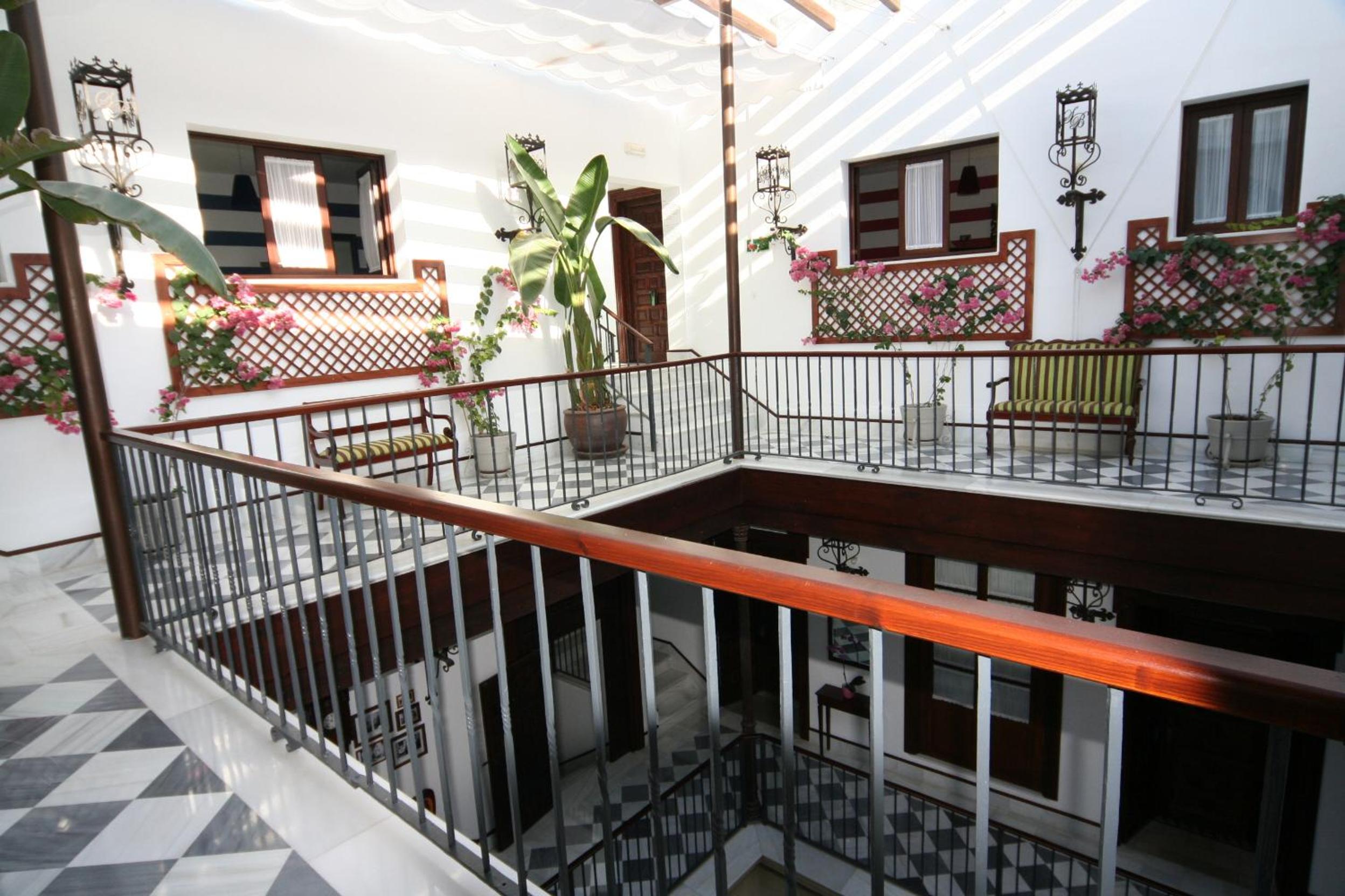 Hostal Palacio San Bartolomé view 5