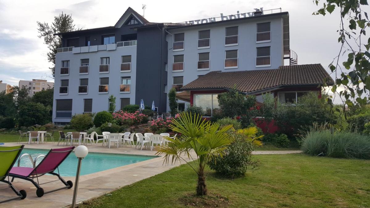 hotel building