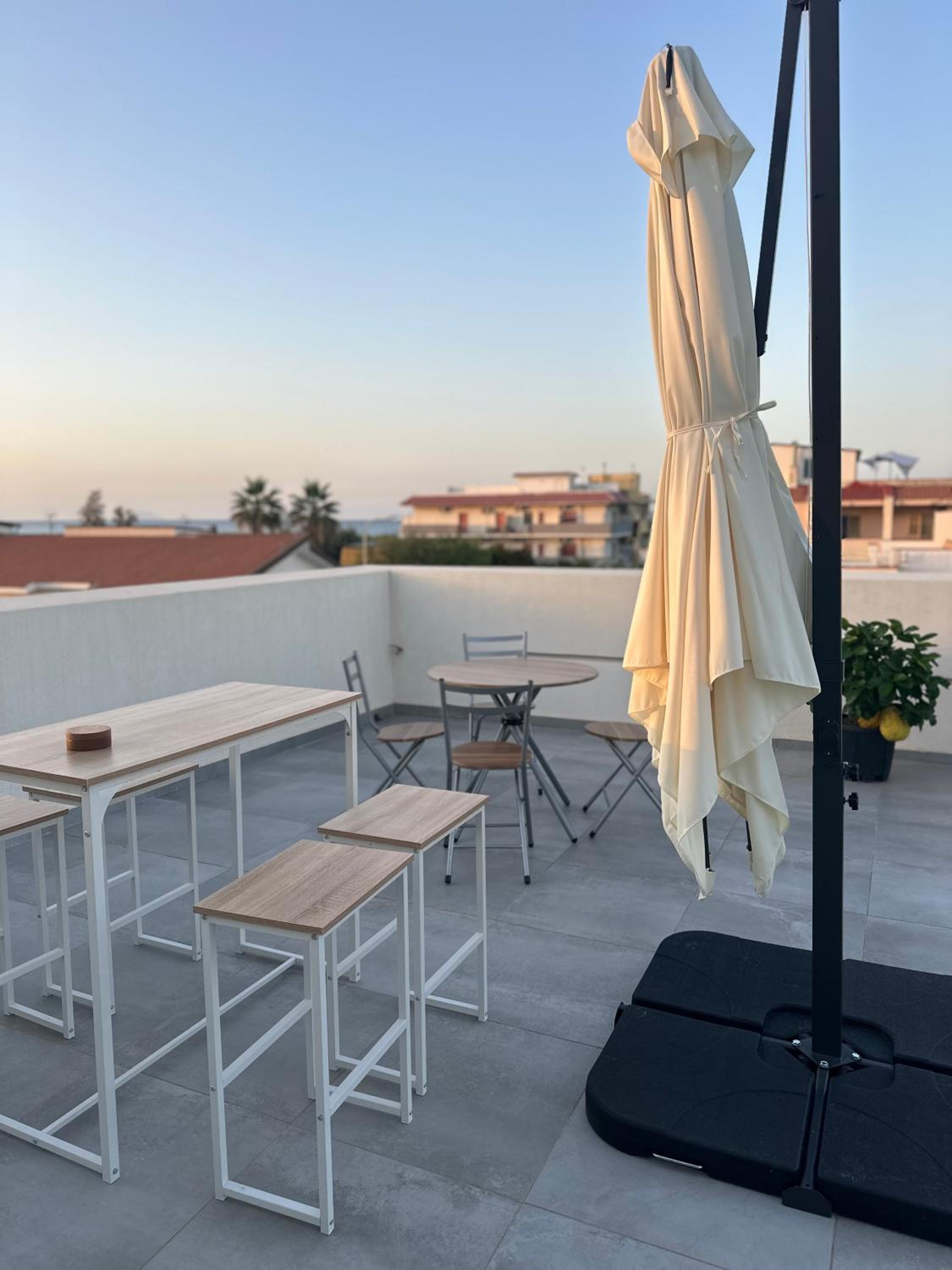 RUTACEAE Holiday Home