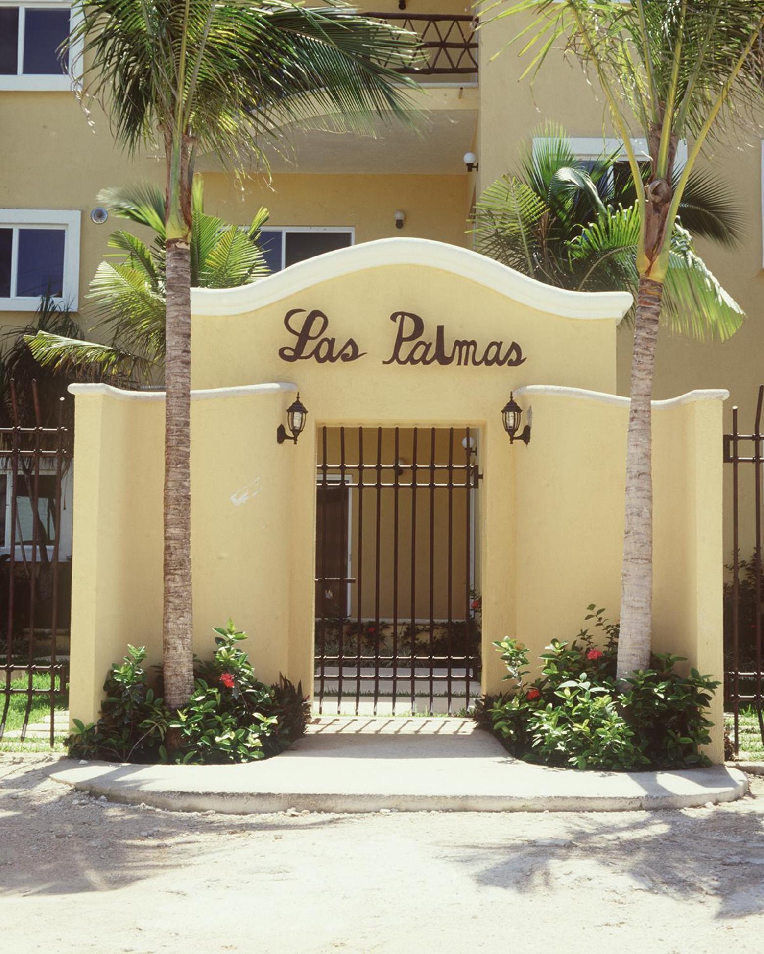 Las Palmas Condominio