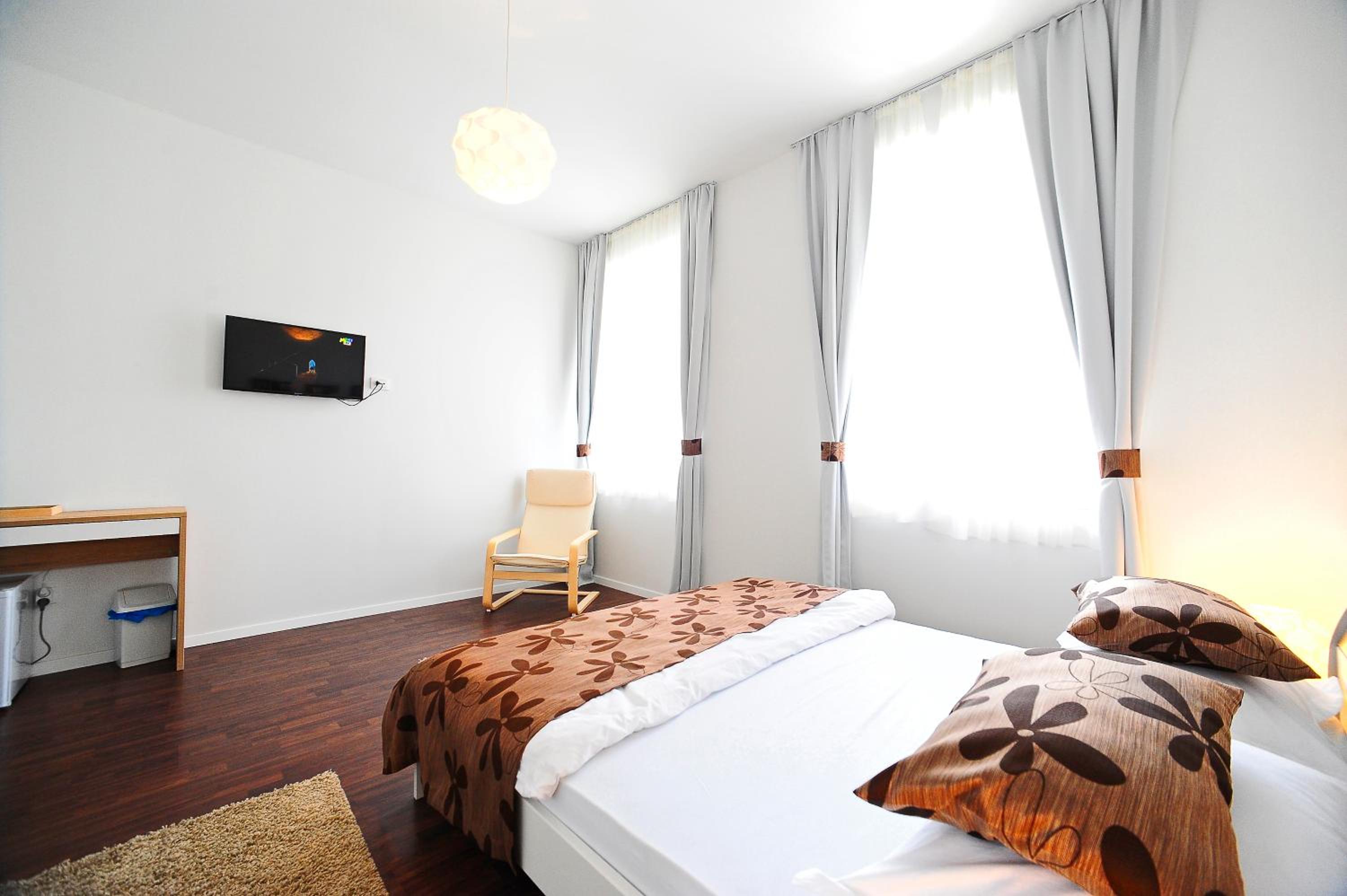 Valenti rooms