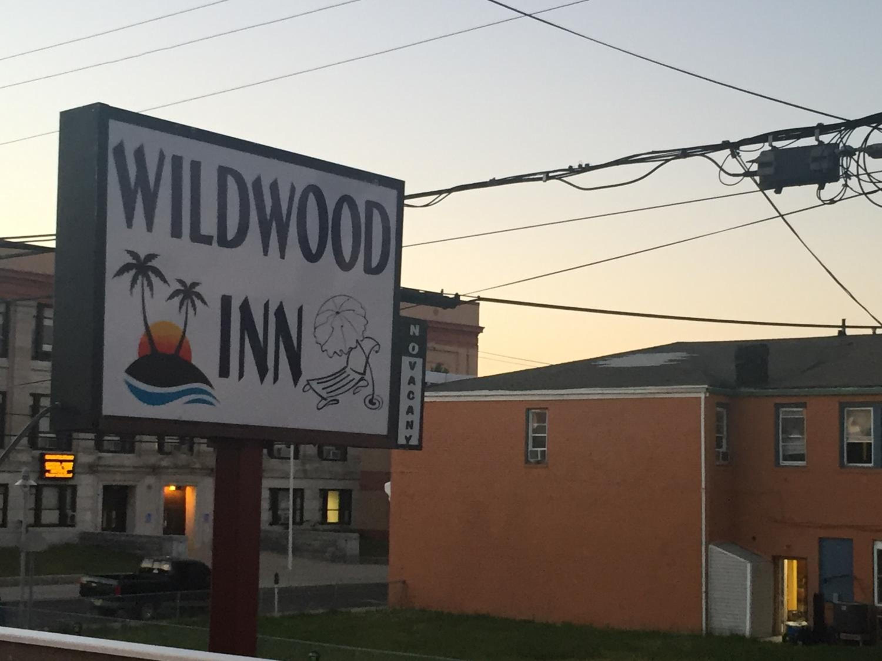 Wildwood Inn Hotel Beach & Boardwalk