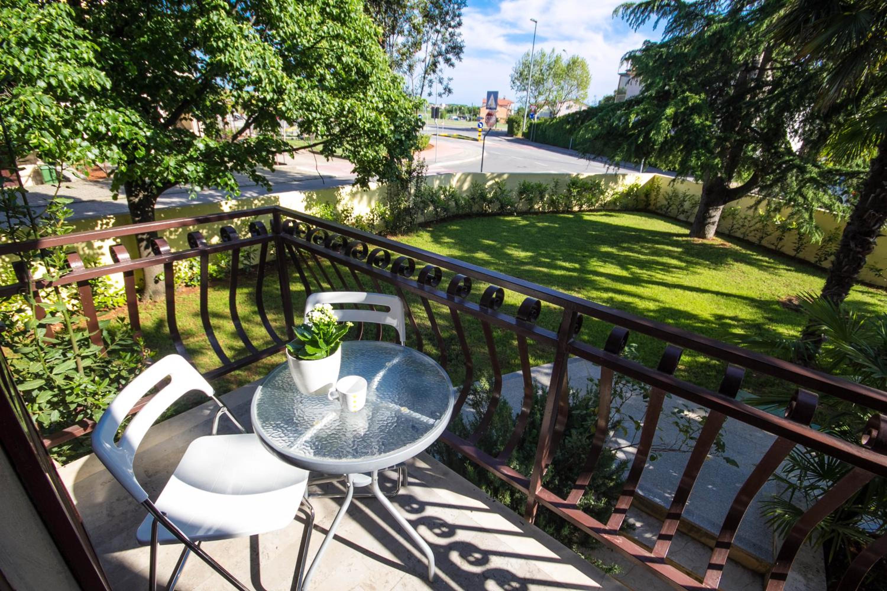 Apartments Lidija
