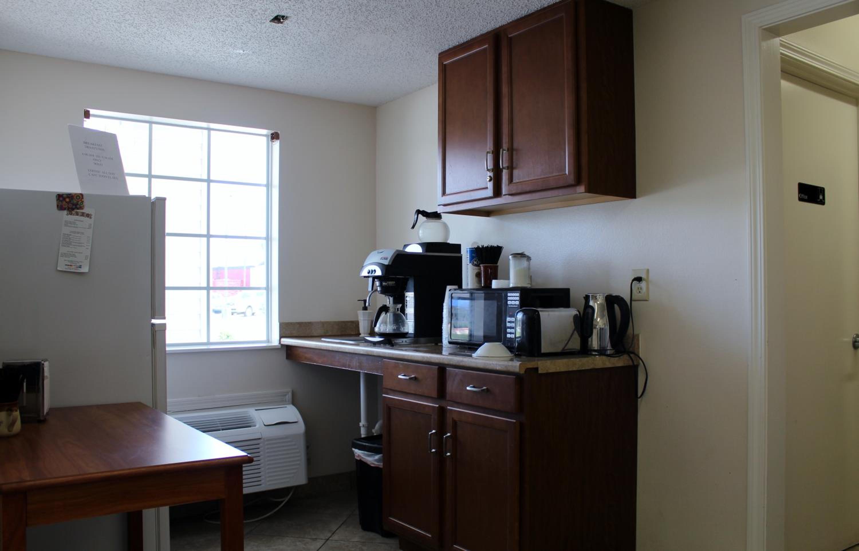 Carom Inn Denham Springs-BatonRouge
