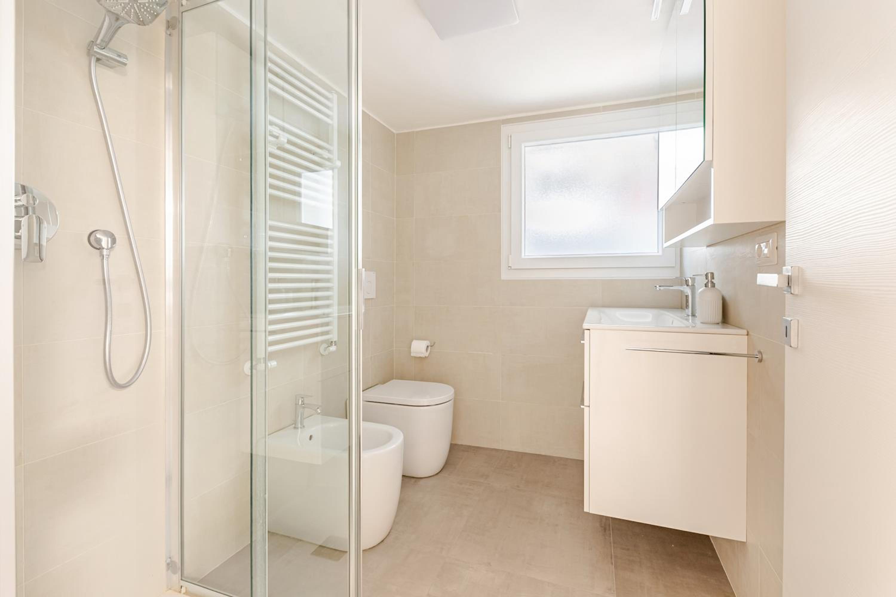 Exclusive Apartament e Depandance - Vle Dante - Riccione - Privacy ed Enormi Spazi nel Quartiere più Rinomato