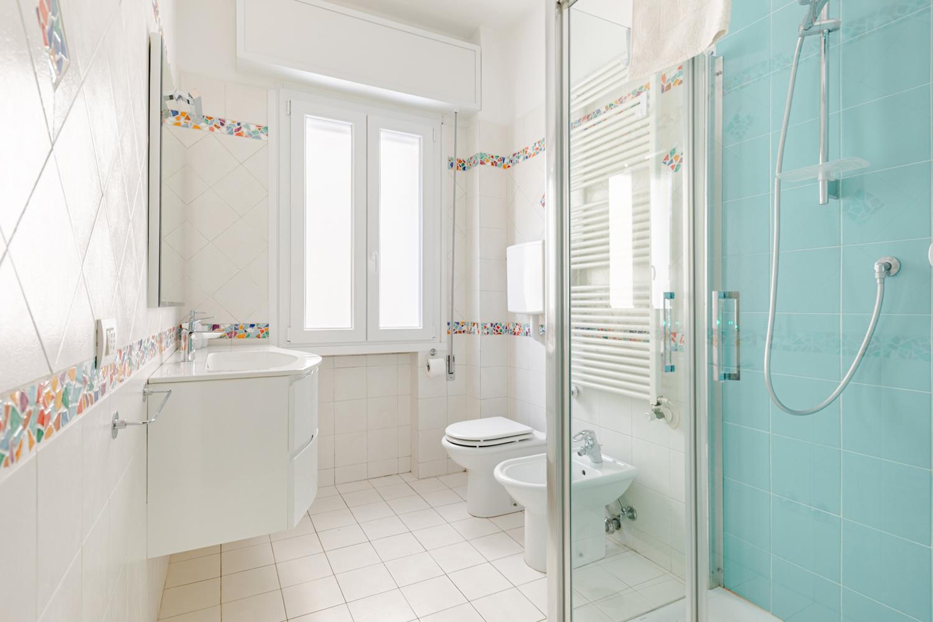 Exclusive Apartament e Depandance - Vle Dante - Riccione - Privacy ed Enormi Spazi nel Quartiere più Rinomato