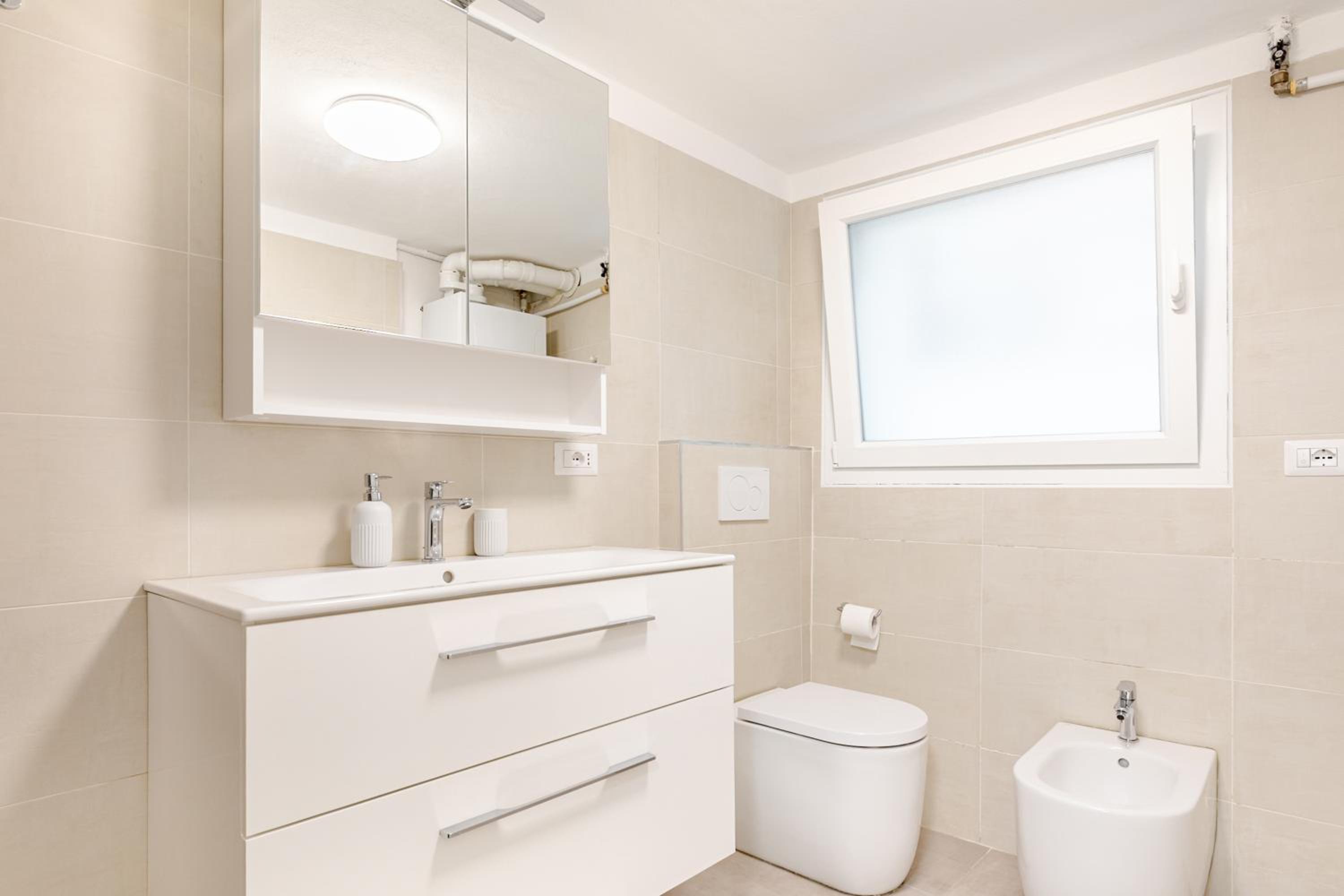 Exclusive Apartament e Depandance - Vle Dante - Riccione - Privacy ed Enormi Spazi nel Quartiere più Rinomato