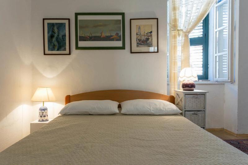 Old Town Port Apartments