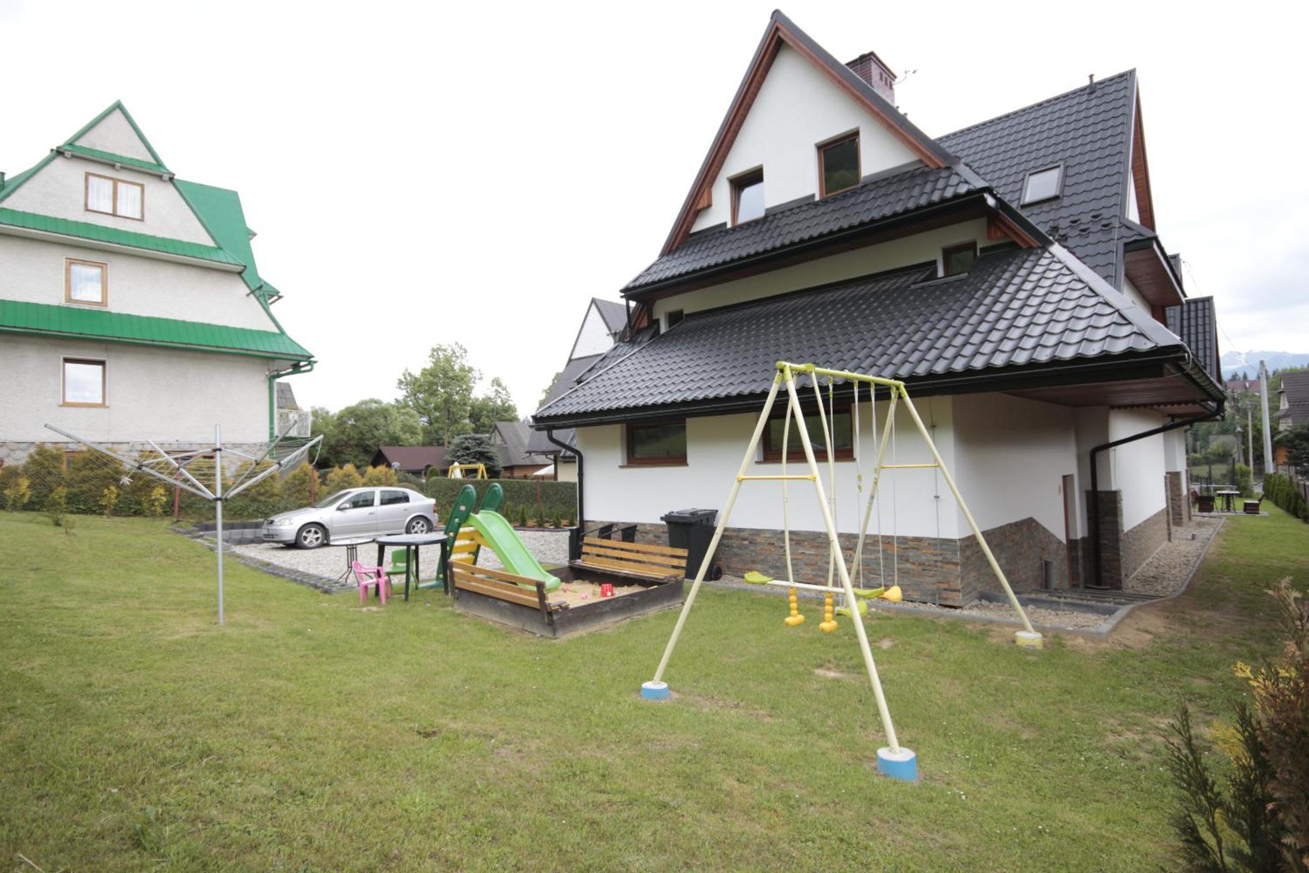 Photo 9