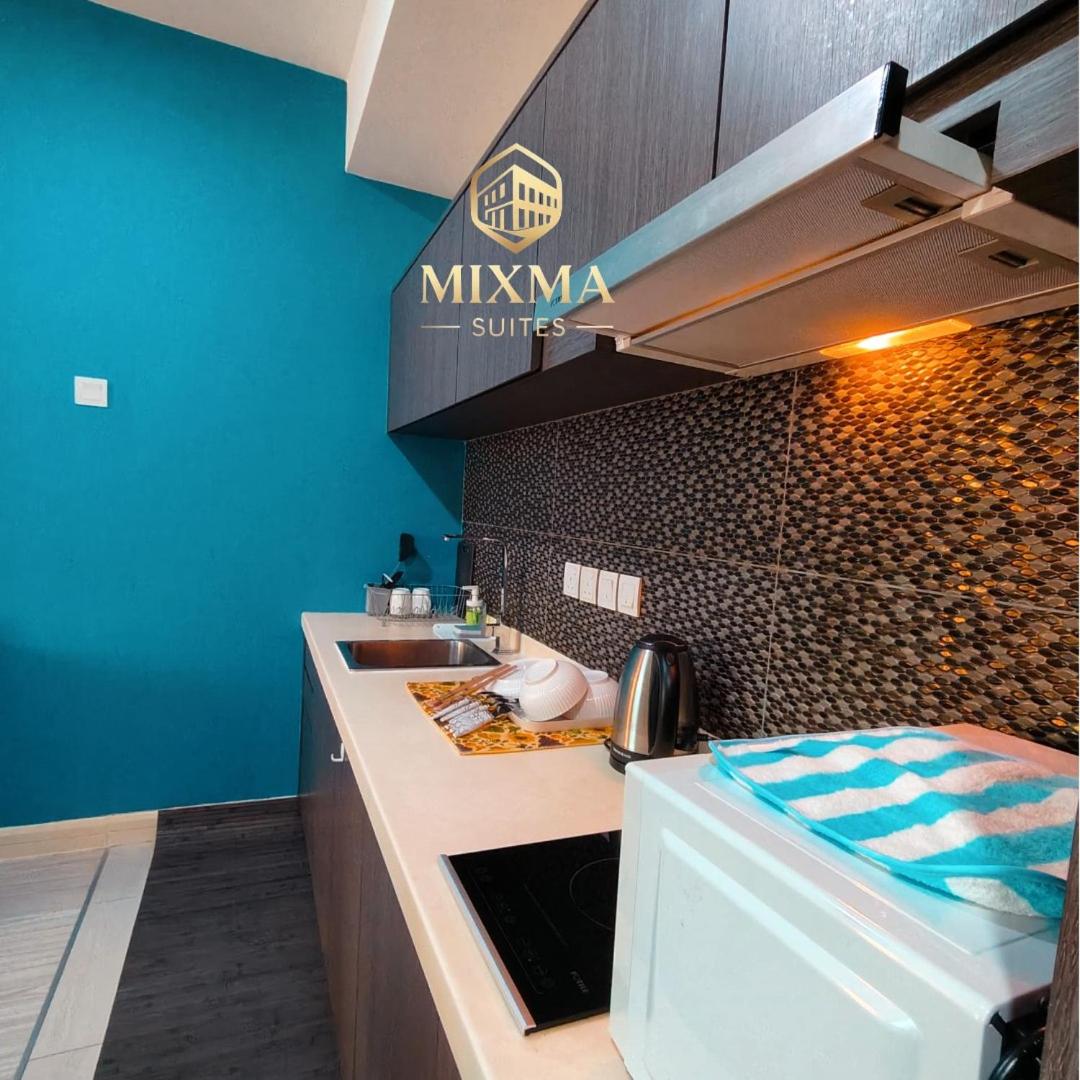 Seaview 5 Pax Near Jesselton Point & Gaya Street Mixma Suites
