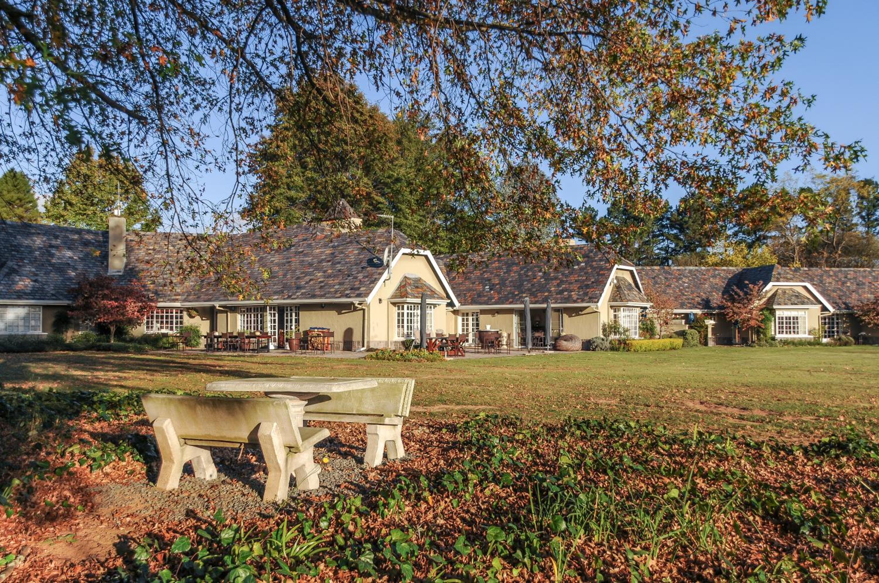 Moorcroft Manor Boutique Country Hotel