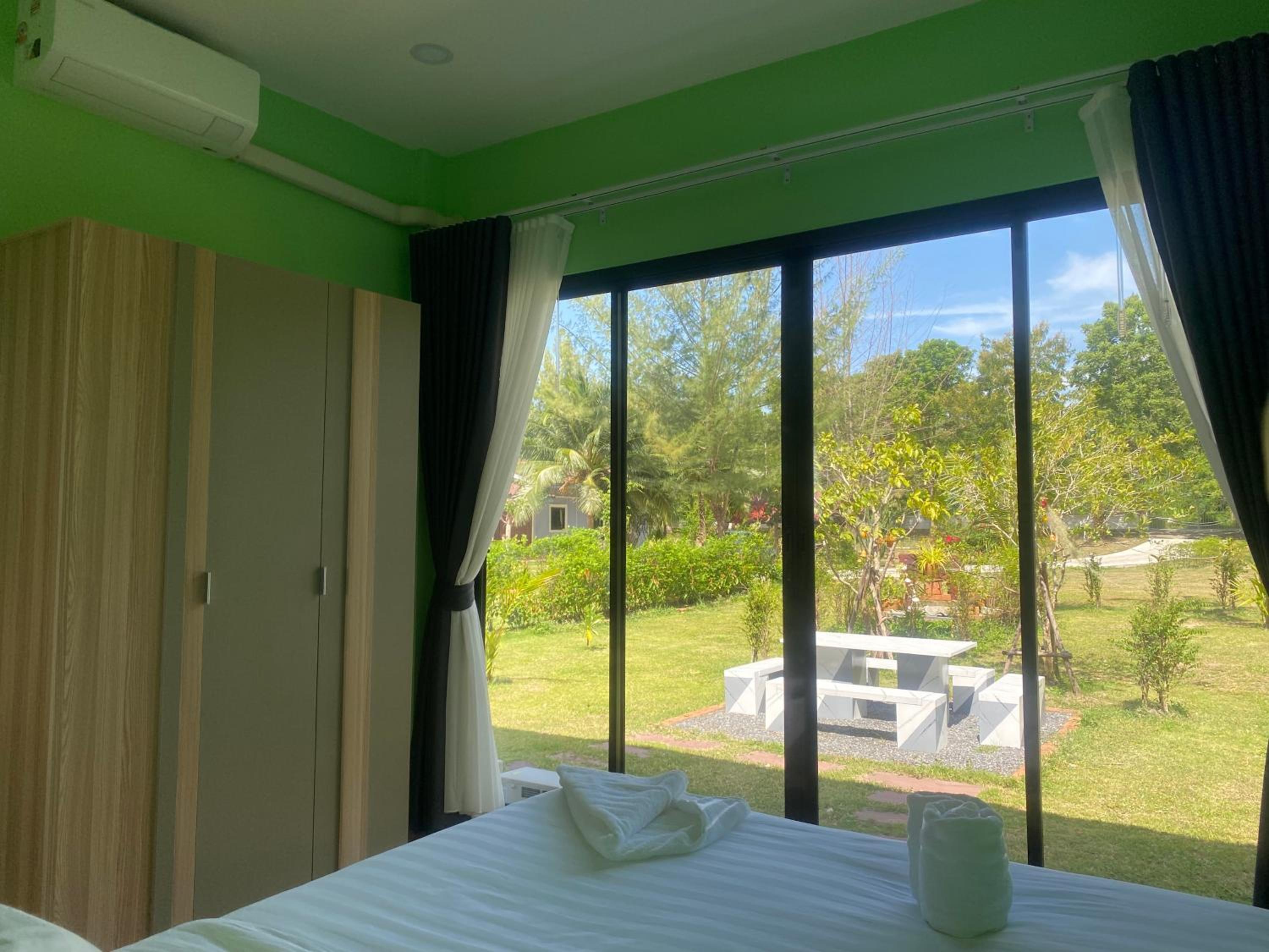 Leelavadee Villa Sea Views
