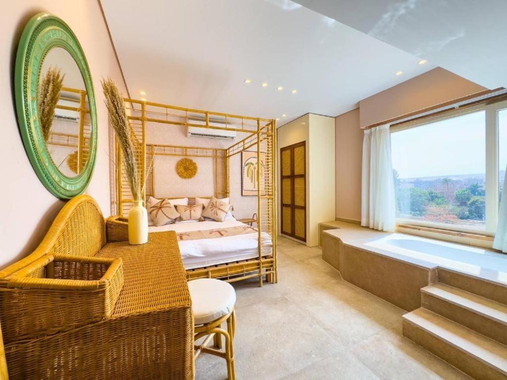 Bohemian Oasis with Pyramids View Ancient Bohemian Giza Khan