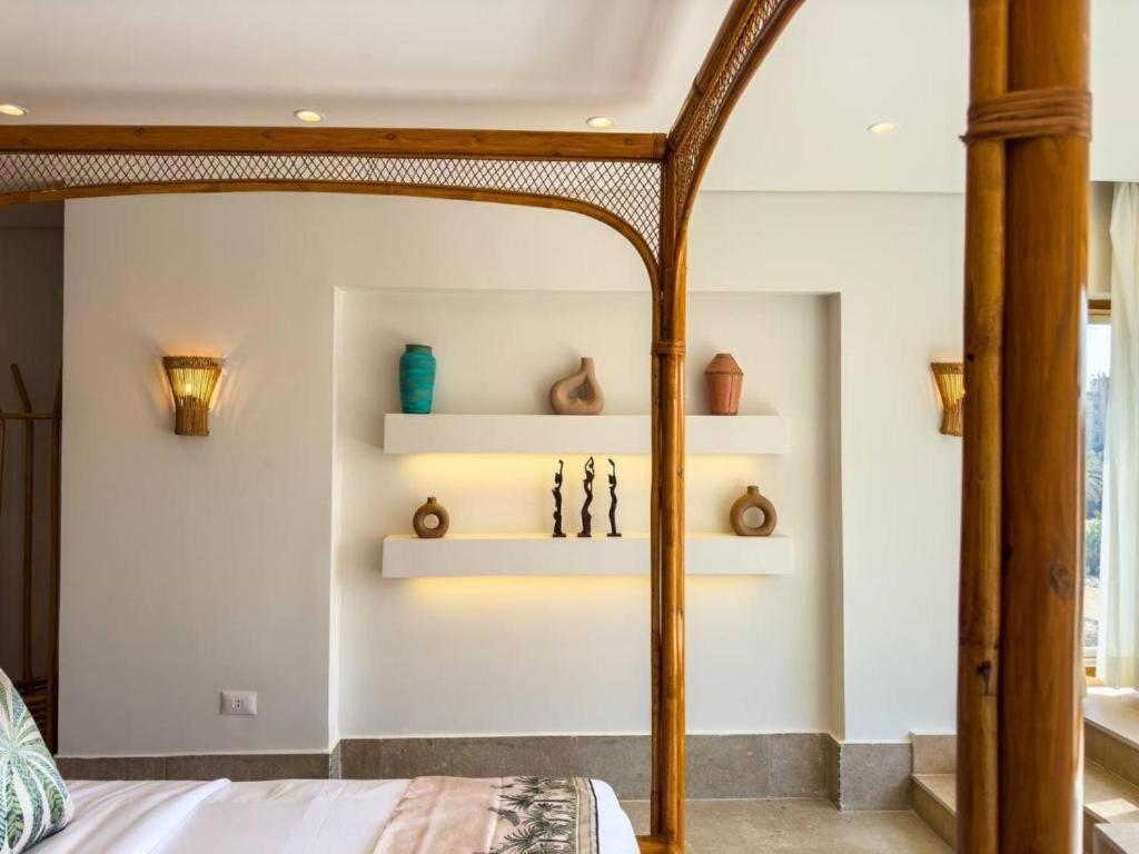Bohemian Oasis with Pyramids View Ancient Bohemian Giza Khan
