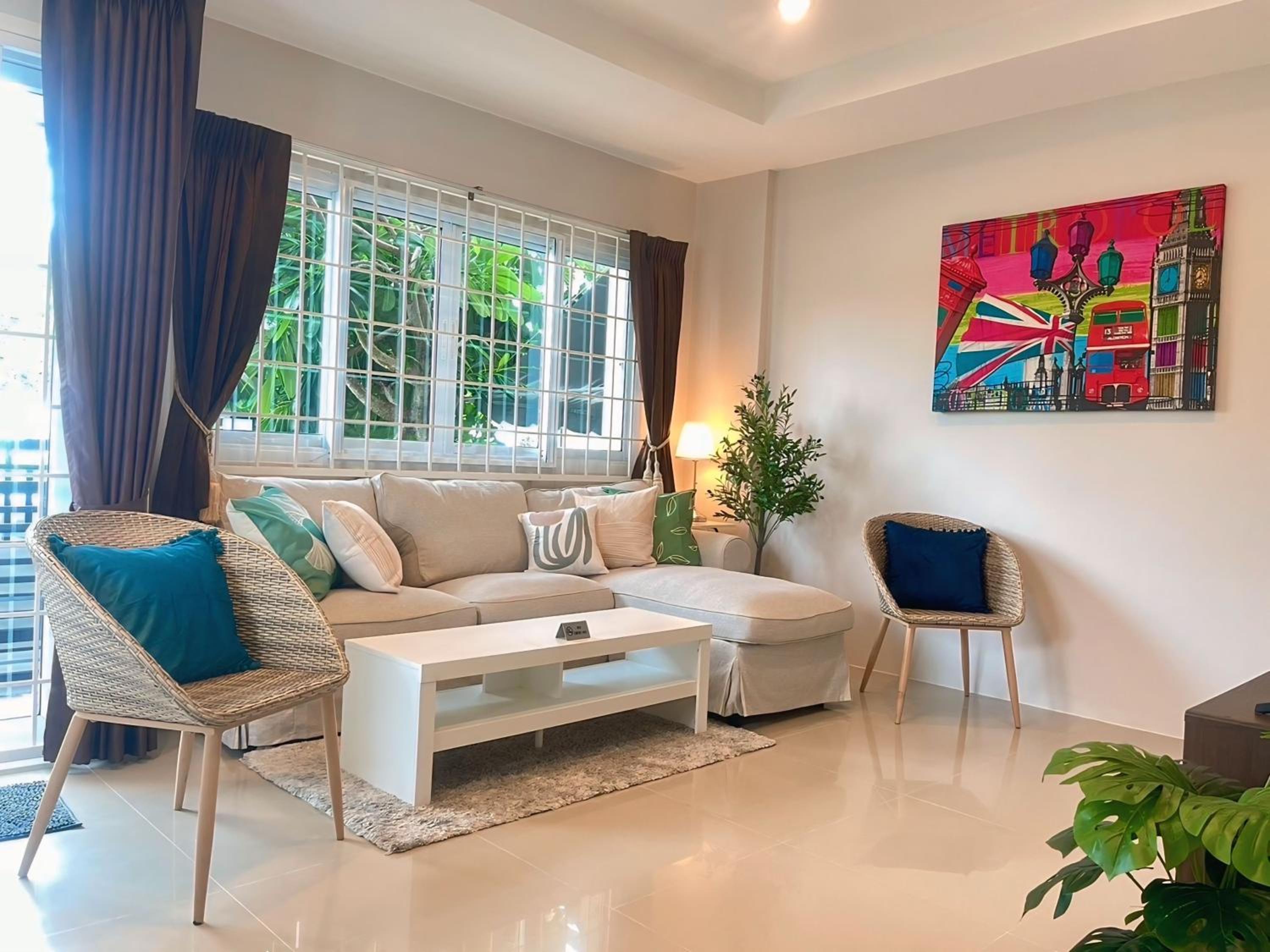 Baan Hug Ubon - Private Pool Villa - Pet Friendly - 2 km from Charoen Sri Fresh Market
