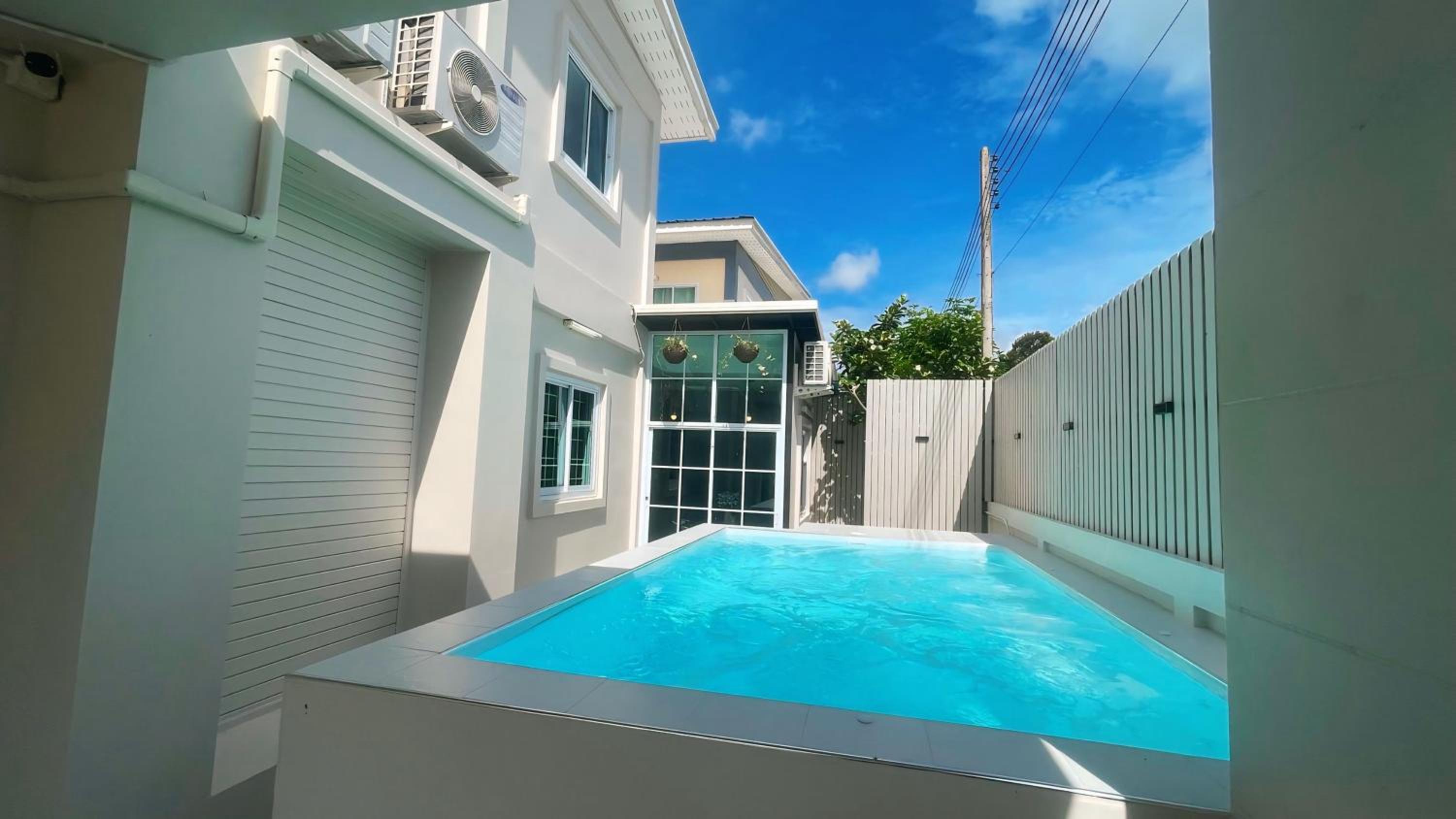 Baan Hug Ubon - Private Pool Villa - Pet Friendly - 2 km from Charoen Sri Fresh Market
