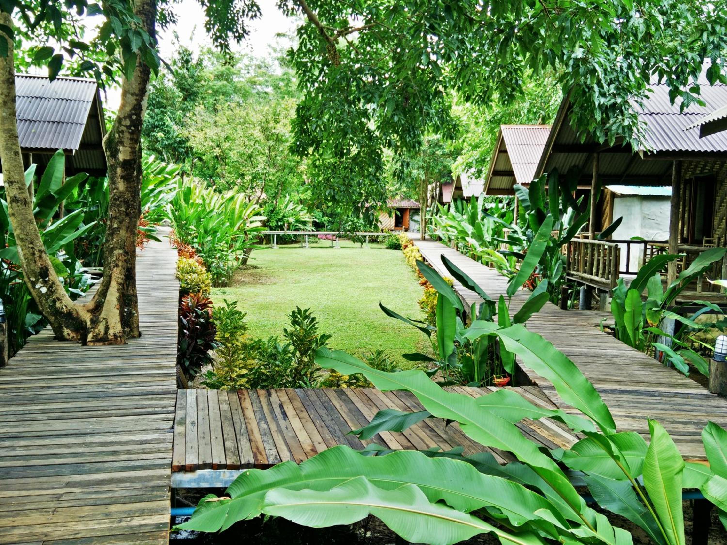 Khao Sok Cabana Resort