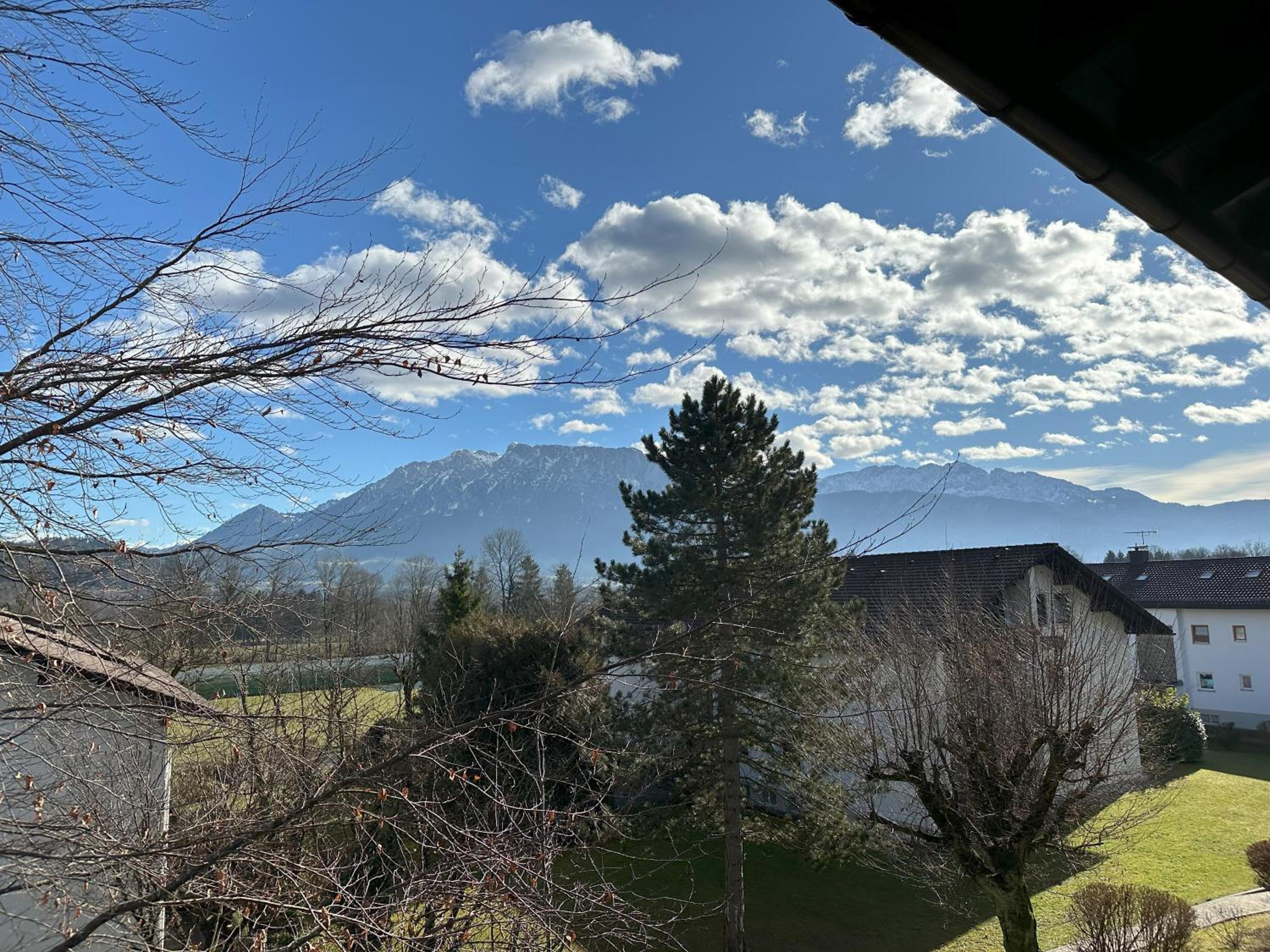 Rosels Mountain Lodge - Ferienwohnung mit Schwimmbad, Sauna & Bergblick - Oberaudorf Bayern