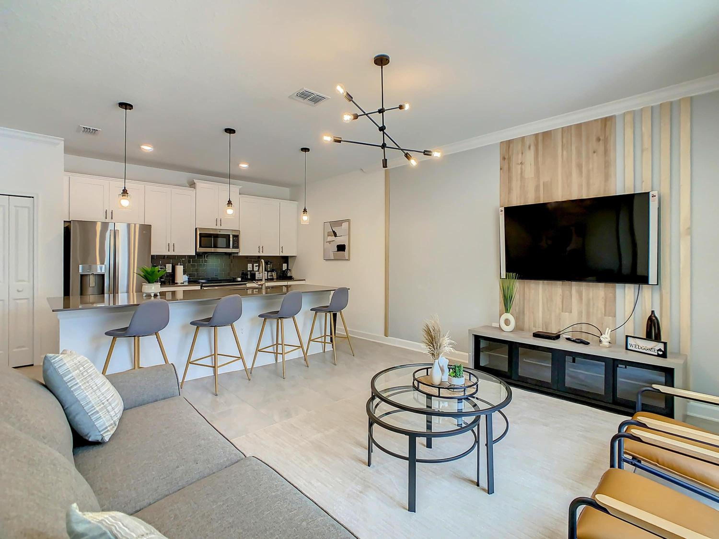 4BR Townhouse with Private Pool near Disney