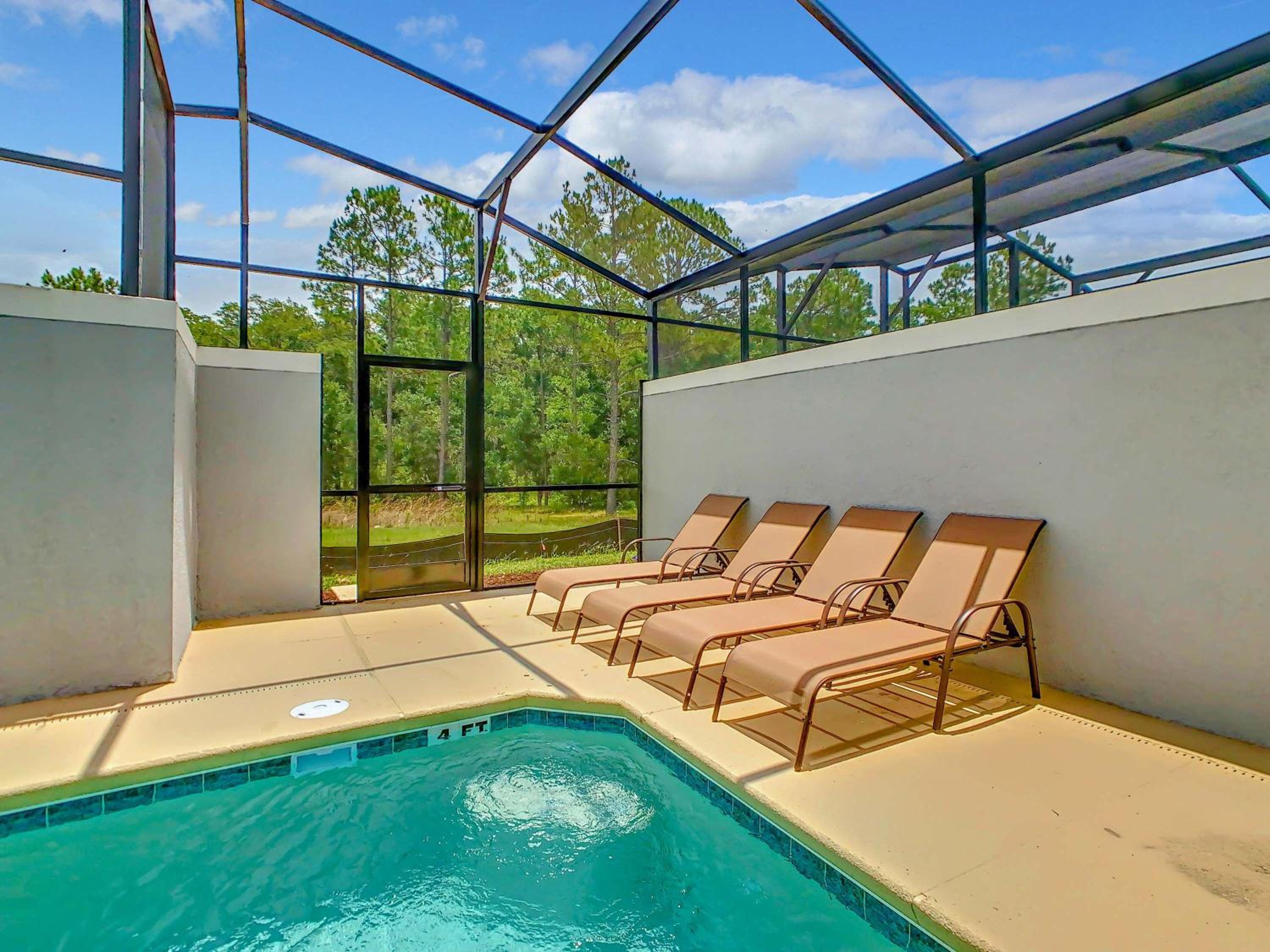 4BR Townhouse with Private Pool near Disney
