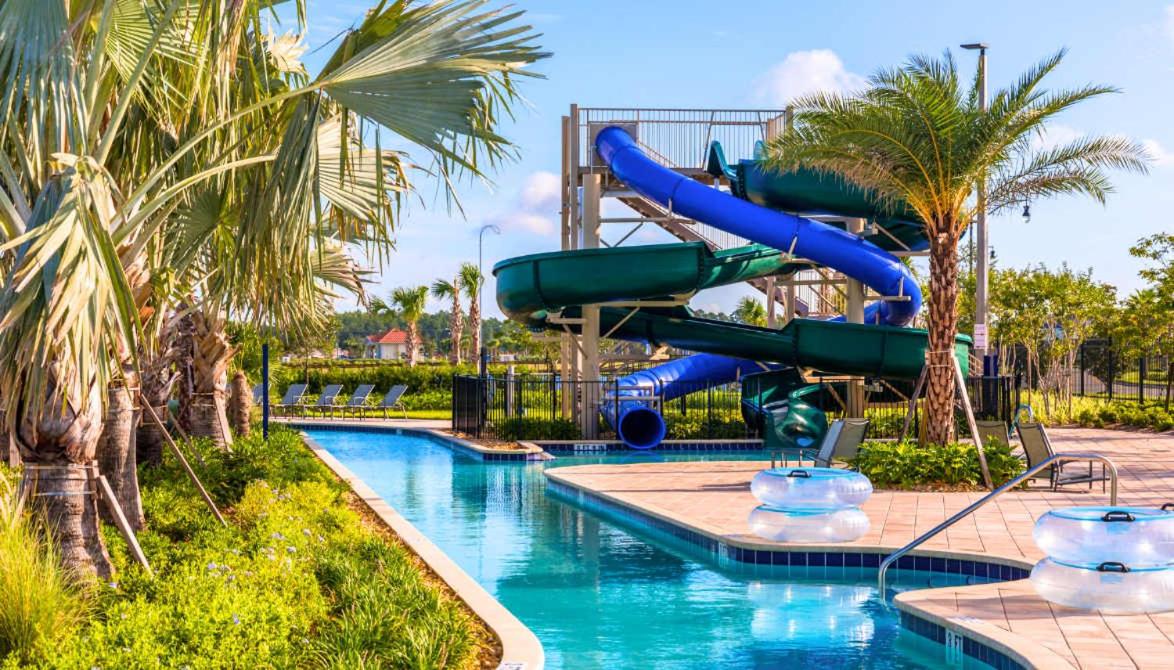 4BR Townhouse with Private Pool near Disney