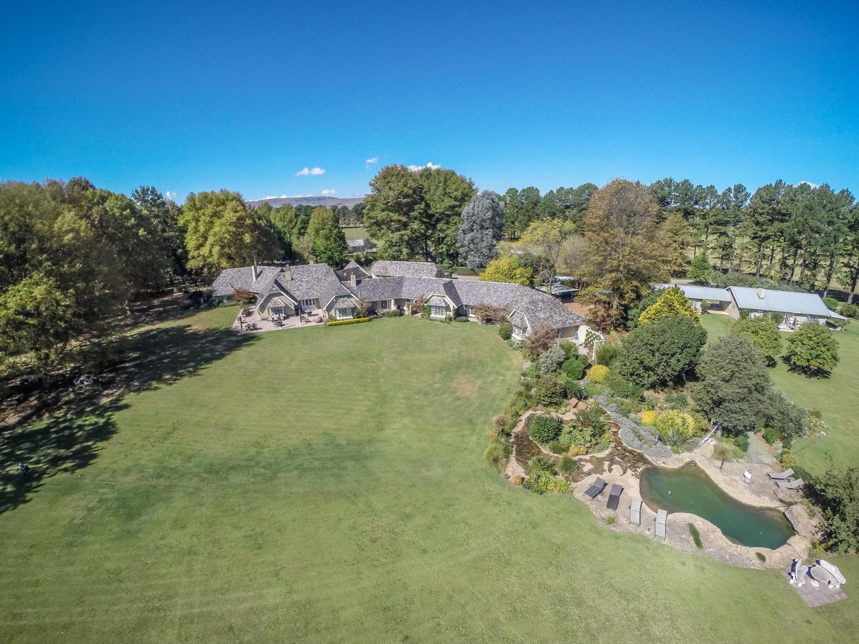 Moorcroft Manor Boutique Country Hotel