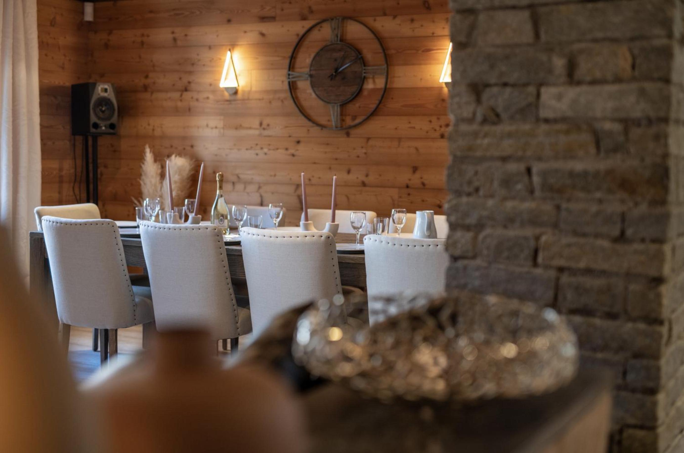 Chalet Magique - 4 stars - 4 bedrooms - center of Alpe d'Huez photo 3