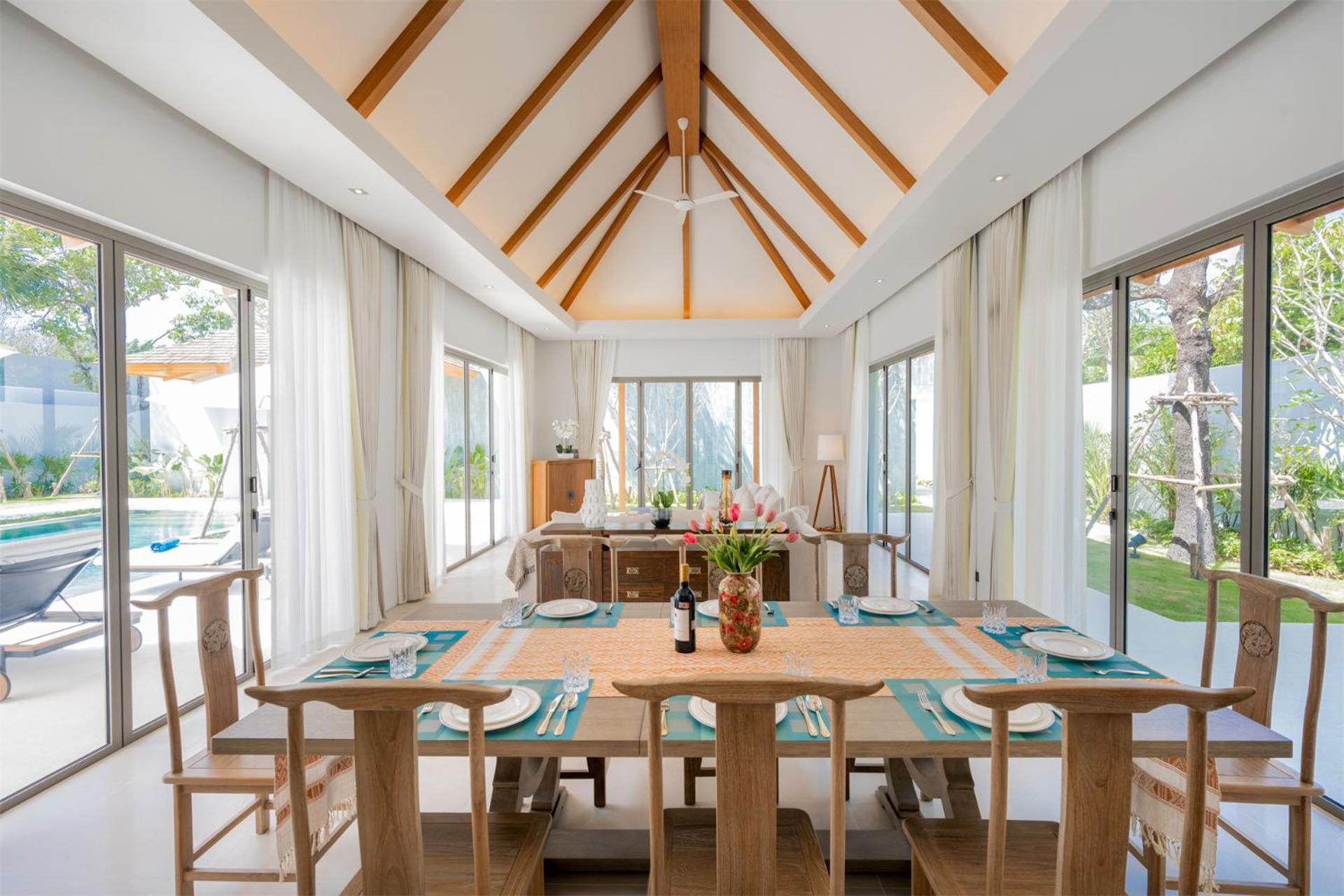 4BR Private Pool Villa near Laguna & Layan Beach- Anchan Tropicana by Warm Plus