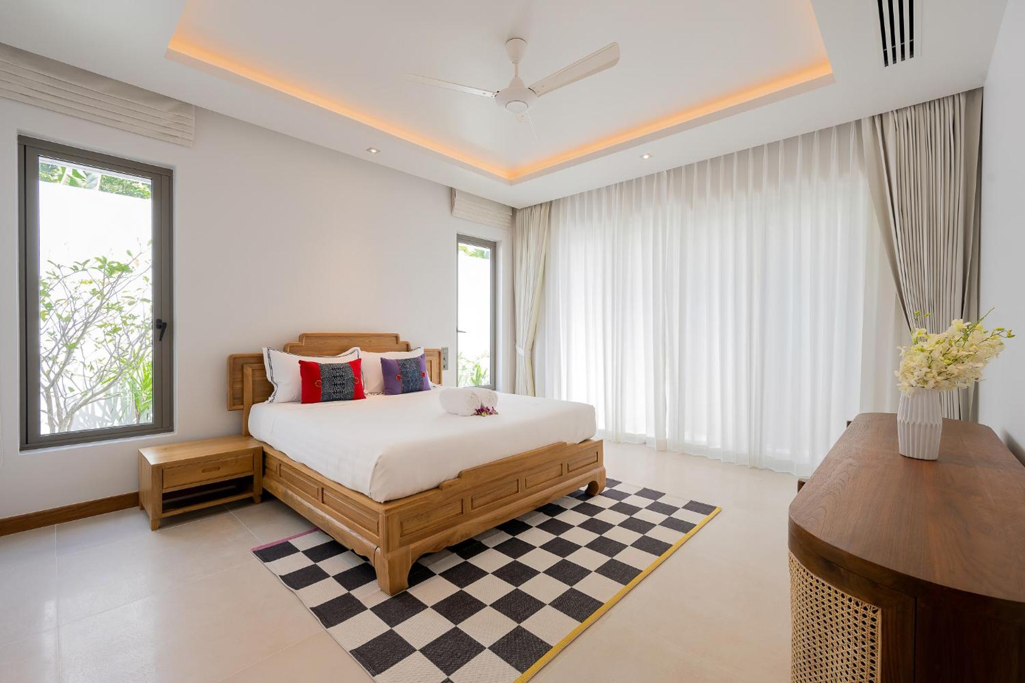 4BR Private Pool Villa near Laguna & Layan Beach- Anchan Tropicana by Warm Plus