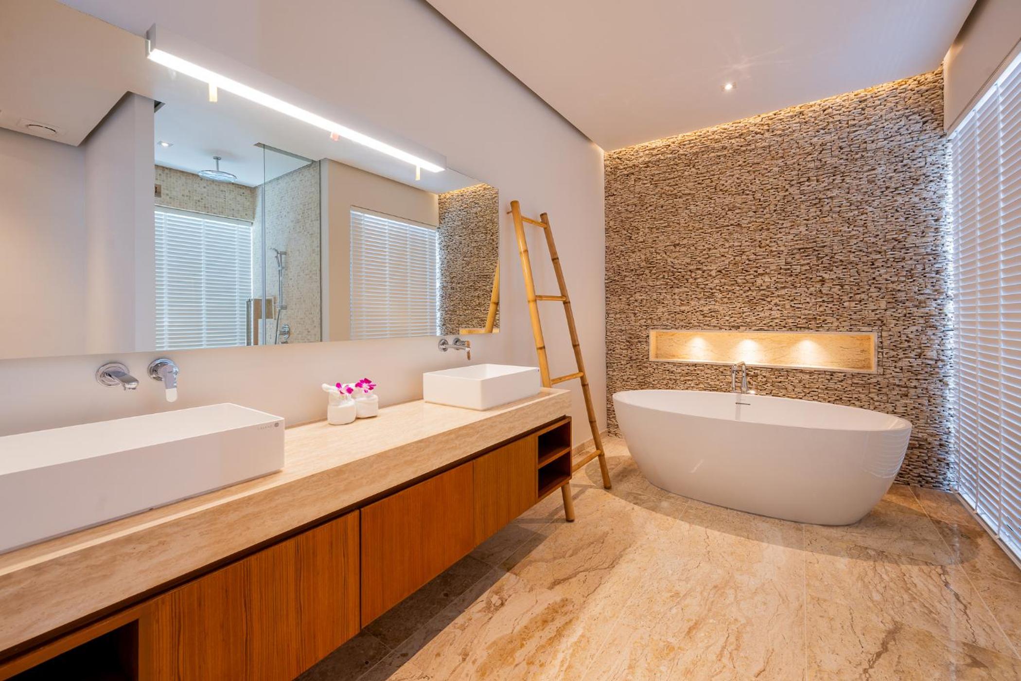 4BR Private Pool Villa near Laguna & Layan Beach- Anchan Tropicana by Warm Plus