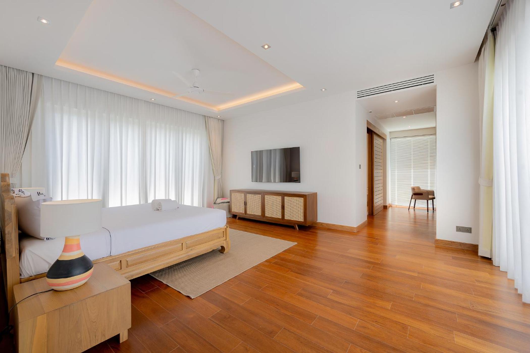 4BR Private Pool Villa near Laguna & Layan Beach- Anchan Tropicana by Warm Plus