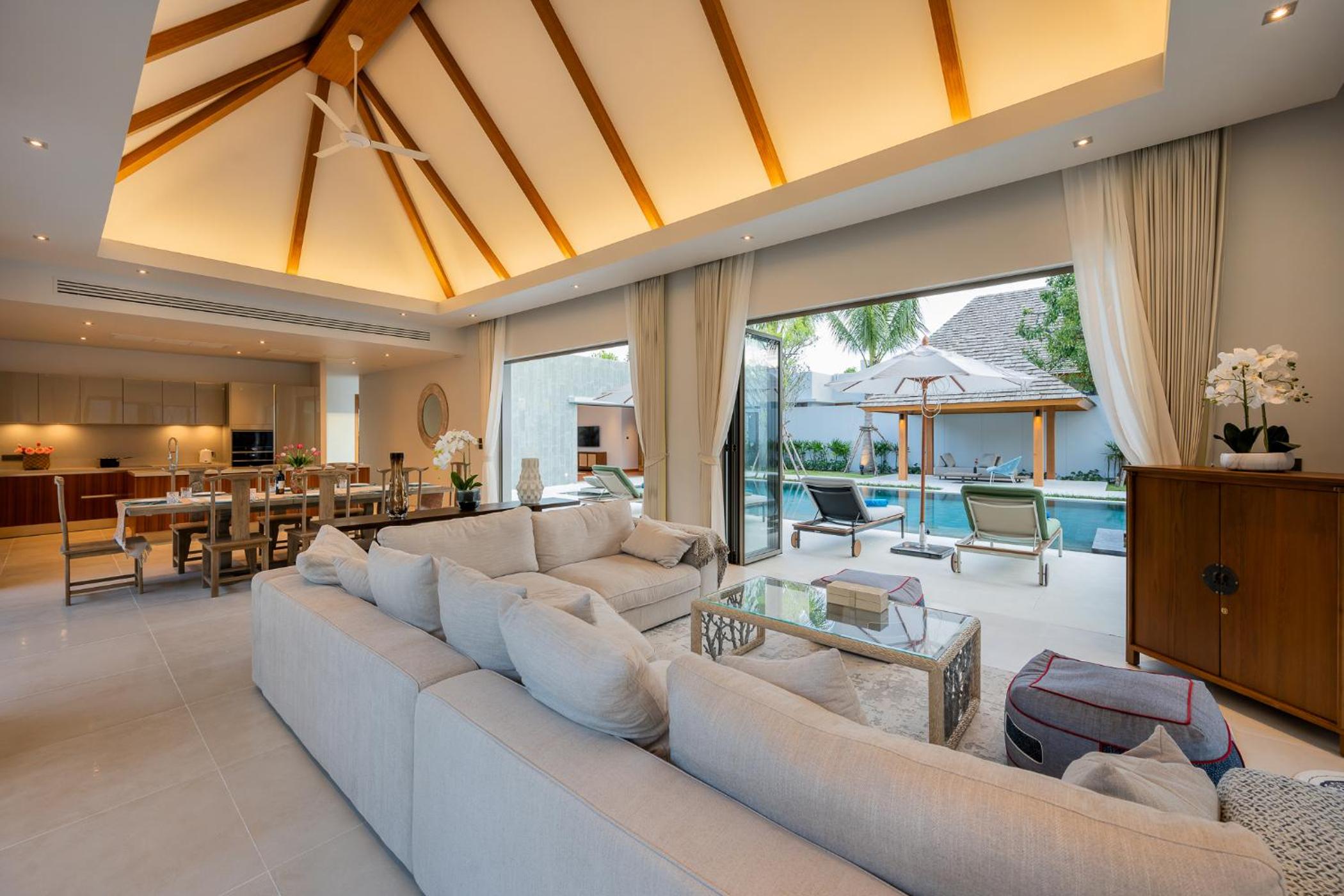 4BR Private Pool Villa near Laguna & Layan Beach- Anchan Tropicana by Warm Plus