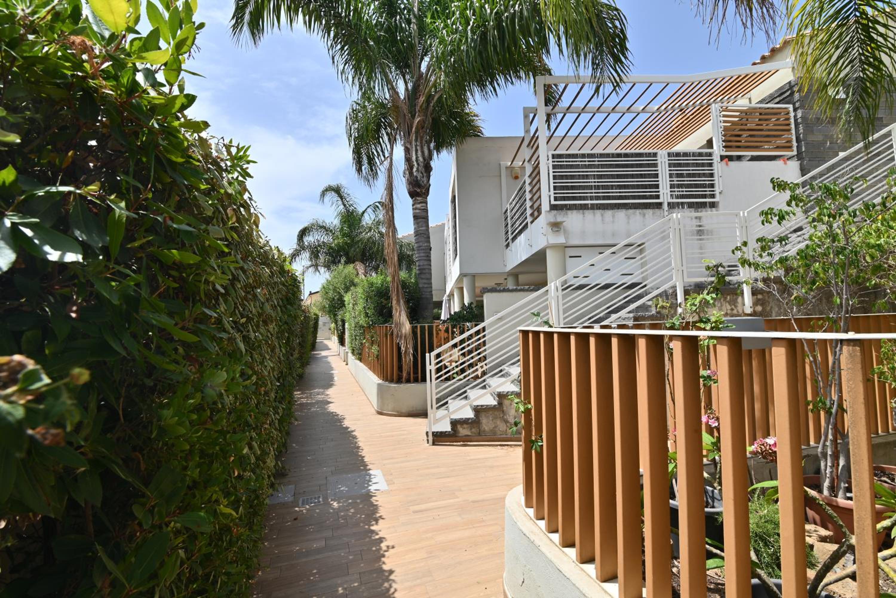 IzzHome Oasis