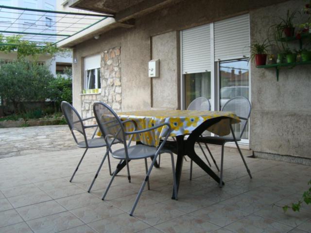 Photo 32