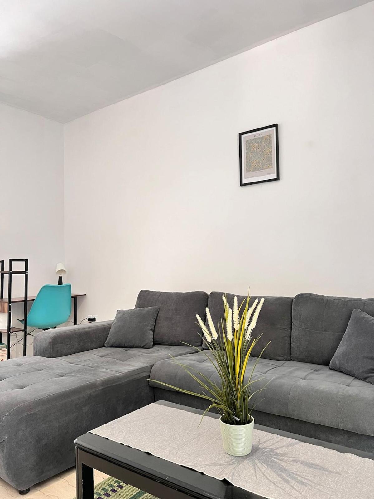 Varkiza Beach Entire Apartment
