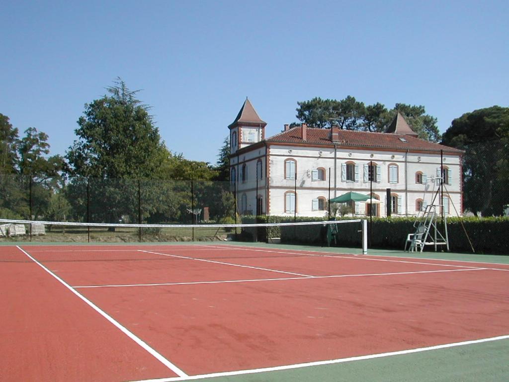 Photo 10