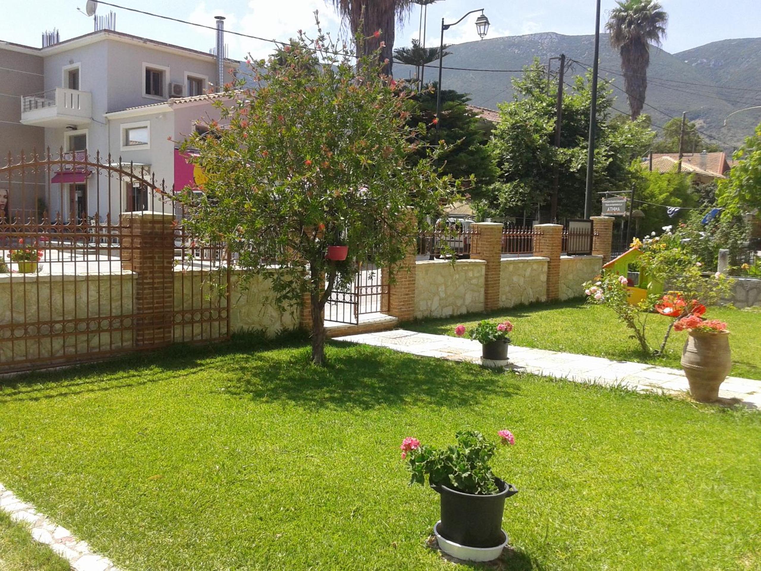 Photo 42