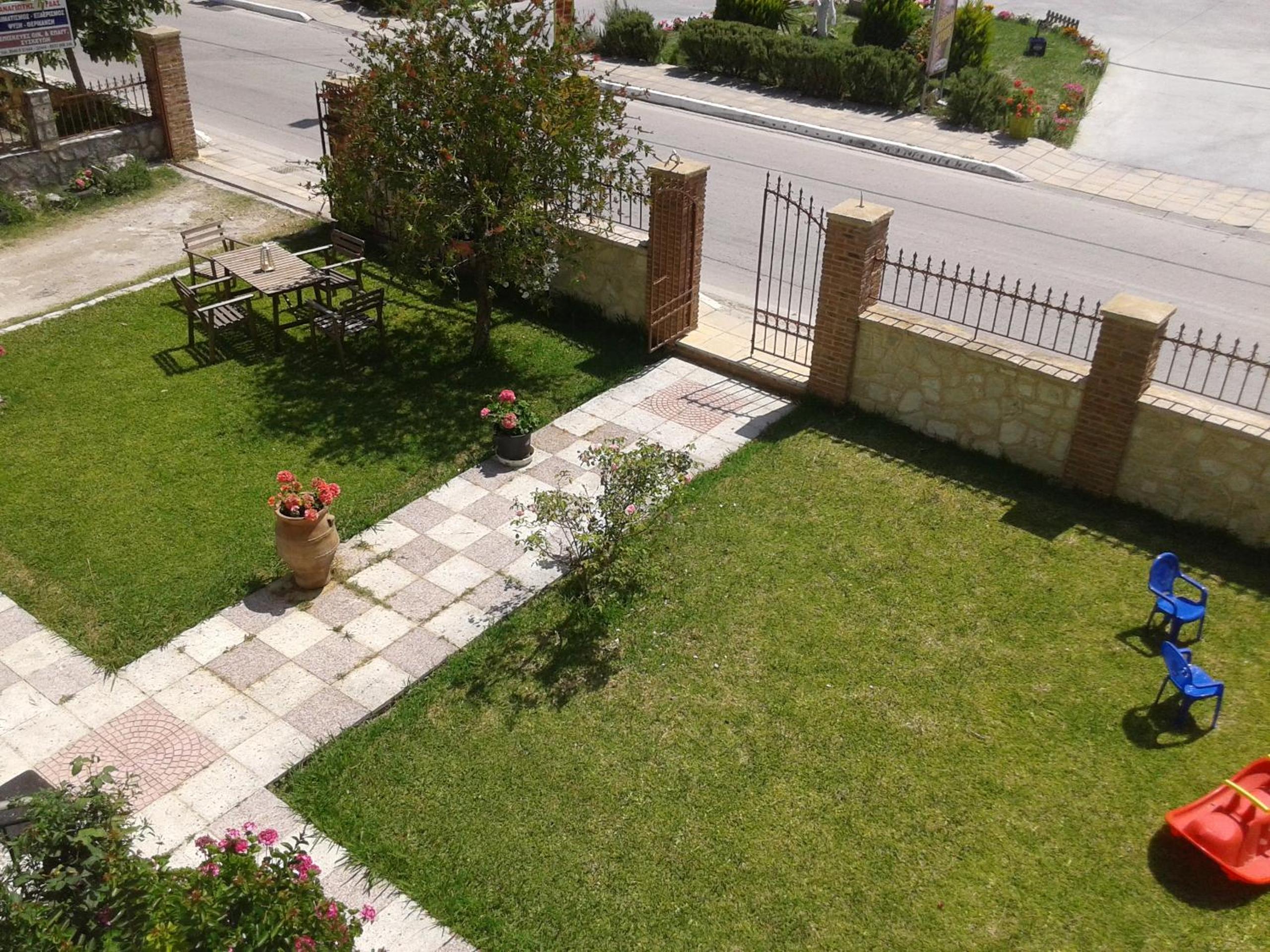 Photo 43