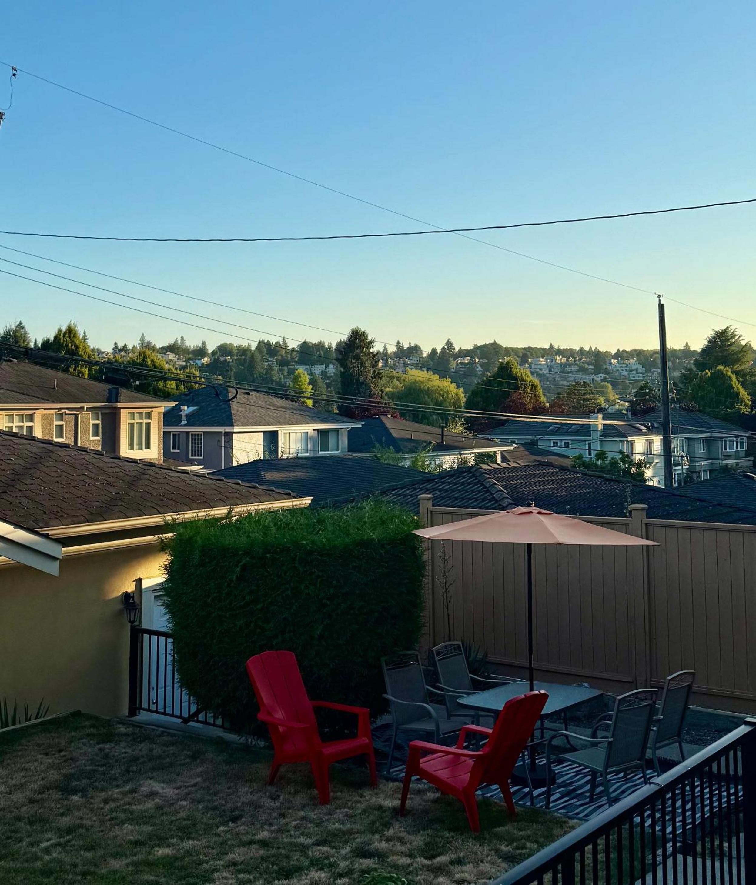 Peaceful Retreat in Arbutus