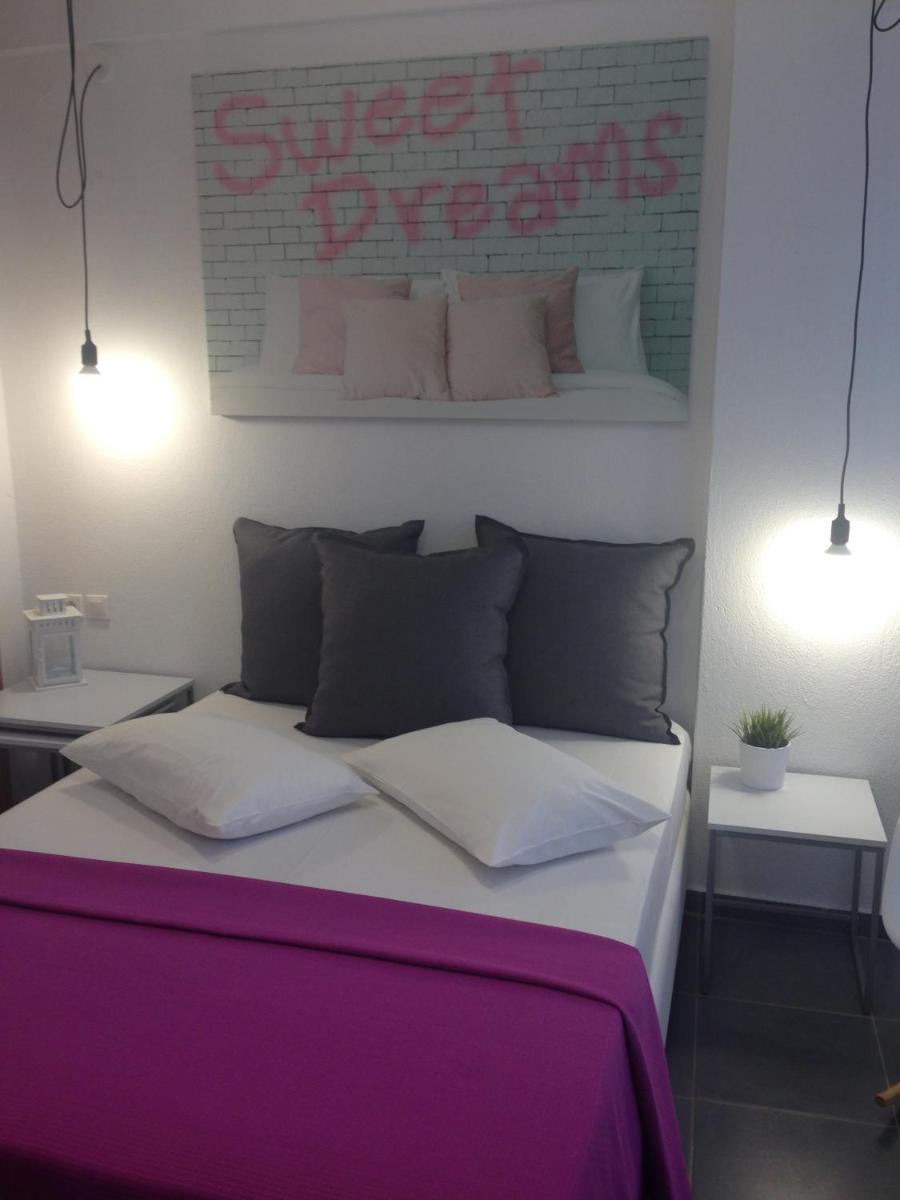 Philoxenia Suites