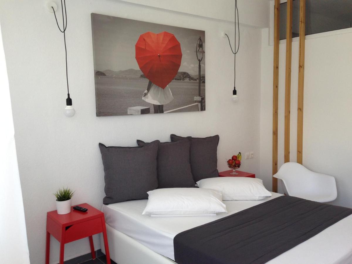 Philoxenia Suites