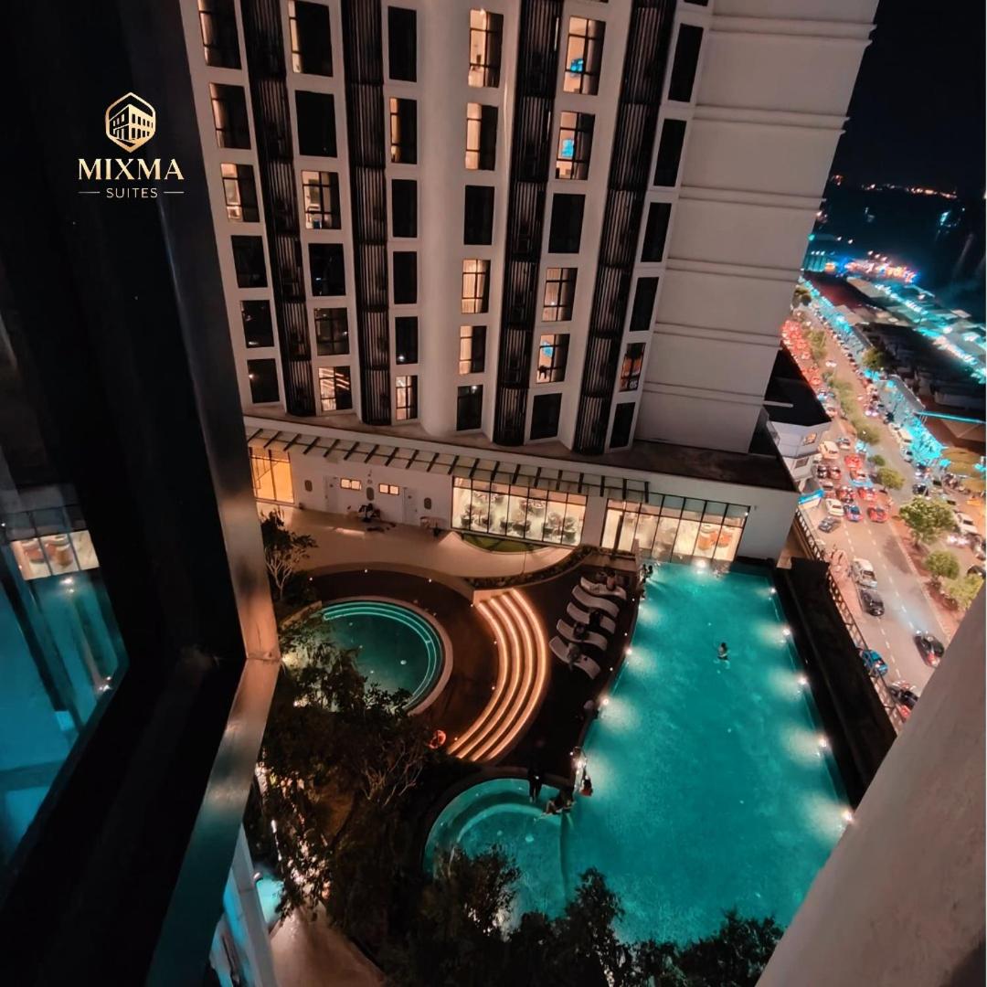 Panoramic Seaview KK City The Shore at Mixma Suites