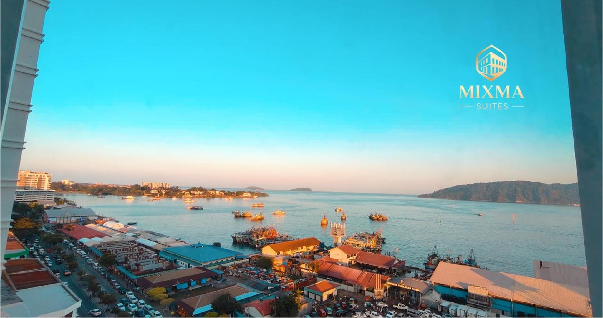 Panoramic Seaview KK City The Shore at Mixma Suites