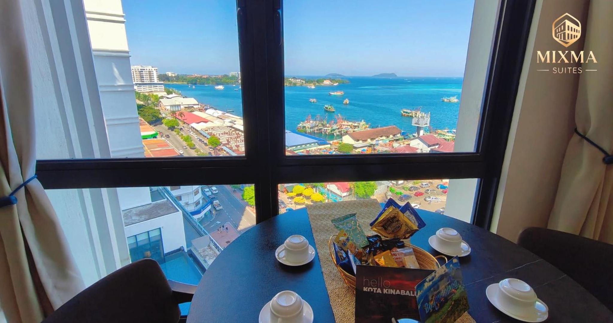 Panoramic Seaview KK City The Shore at Mixma Suites