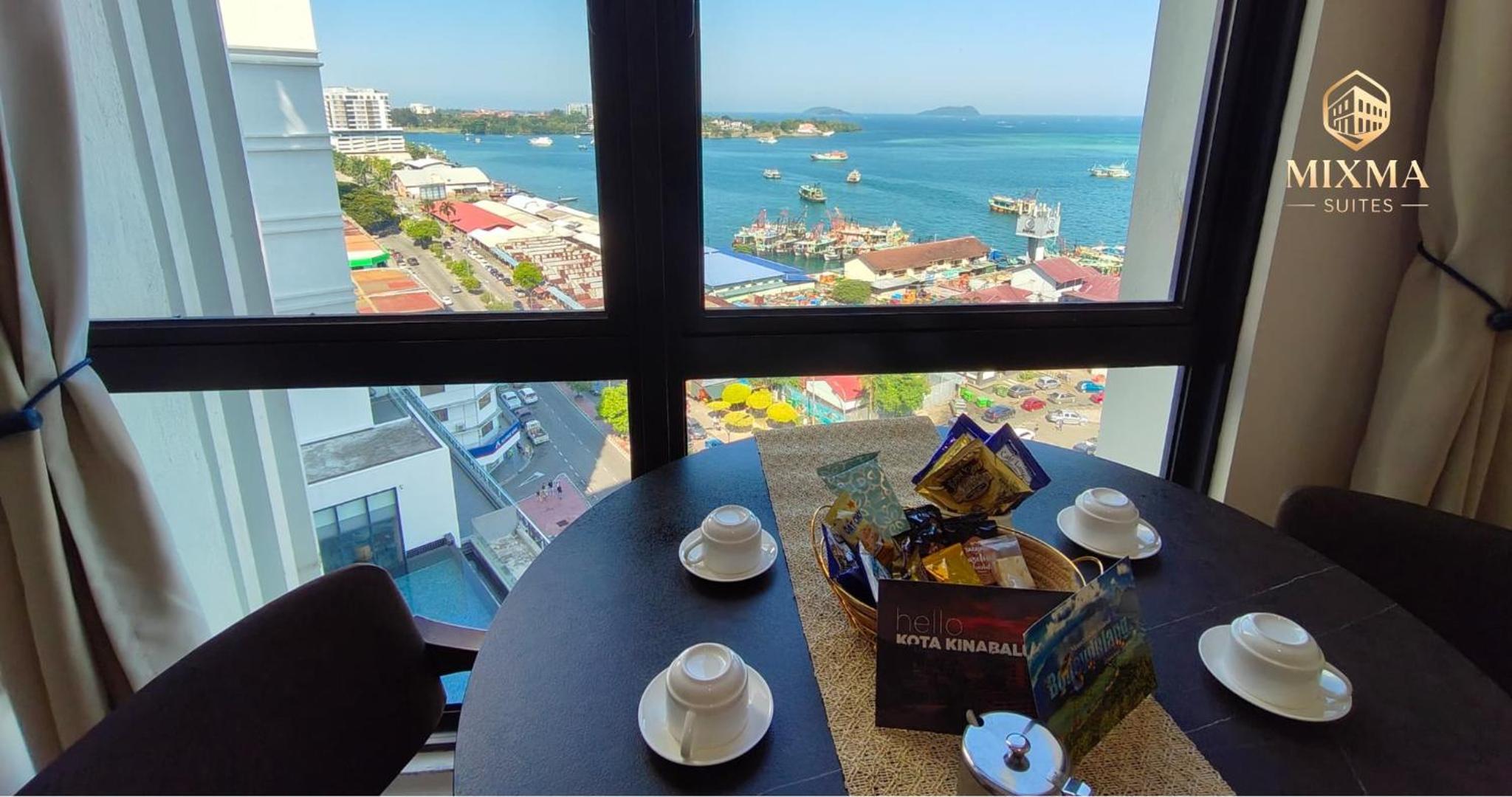 Panoramic Seaview KK City The Shore at Mixma Suites